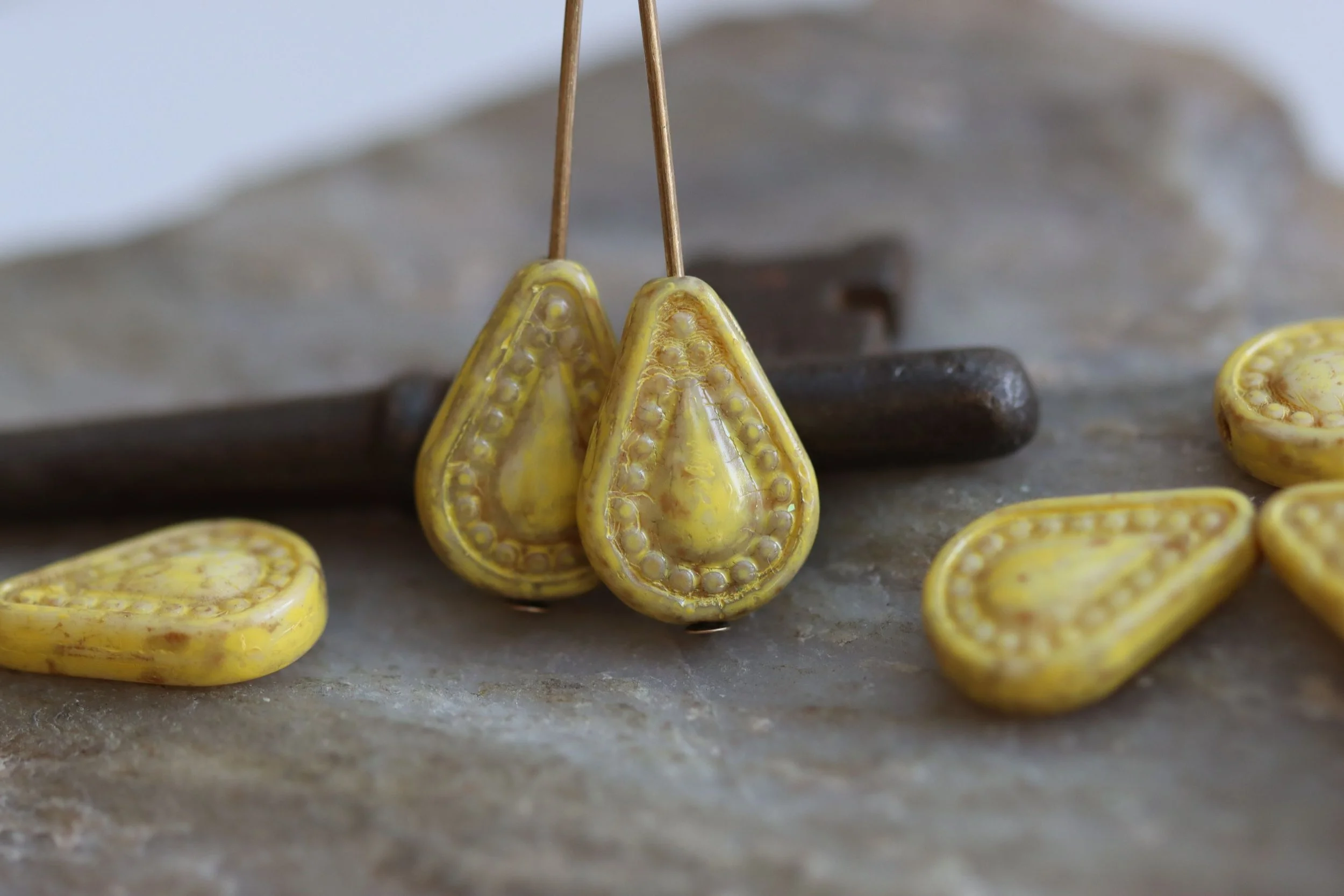 Yellow Marble Filigree Flat Drop Czech Glass Beads 14x10mm