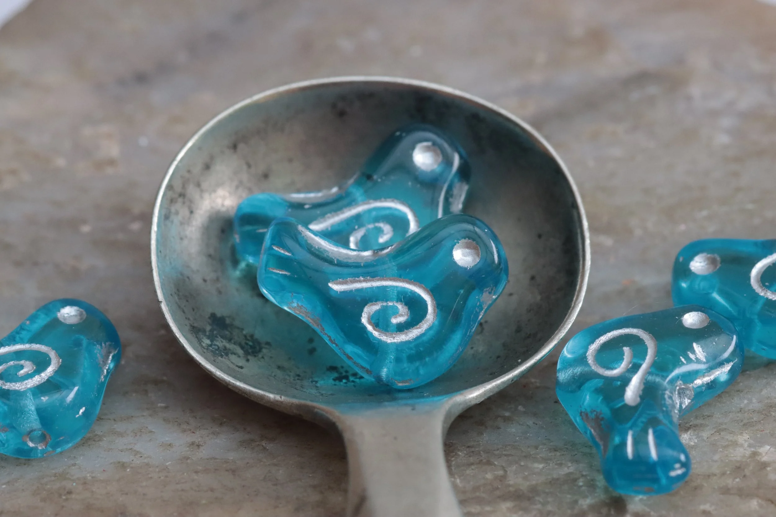 Pacific Blue with Silver Czech Glass Bird Beads 16x12mm