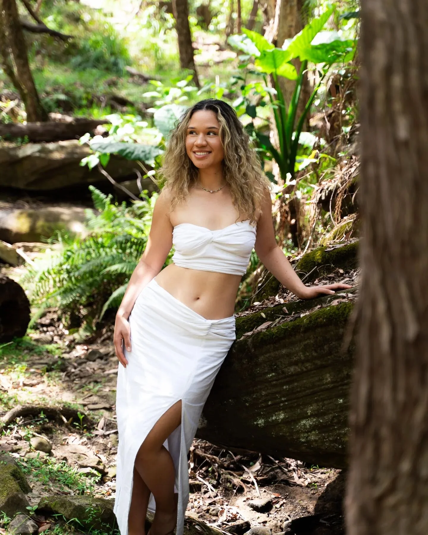 Jungle book vibes with Miss Earth Australia @helenecology
.
.
.
#natureportrait #missearth #amongstthetrees #portrait_vision #portraitmood #missearth2023 #tamroncreates #sonyalpha #sydneylife #sydneyfashion #gramkilla #sydneyportrait #portraitstream 