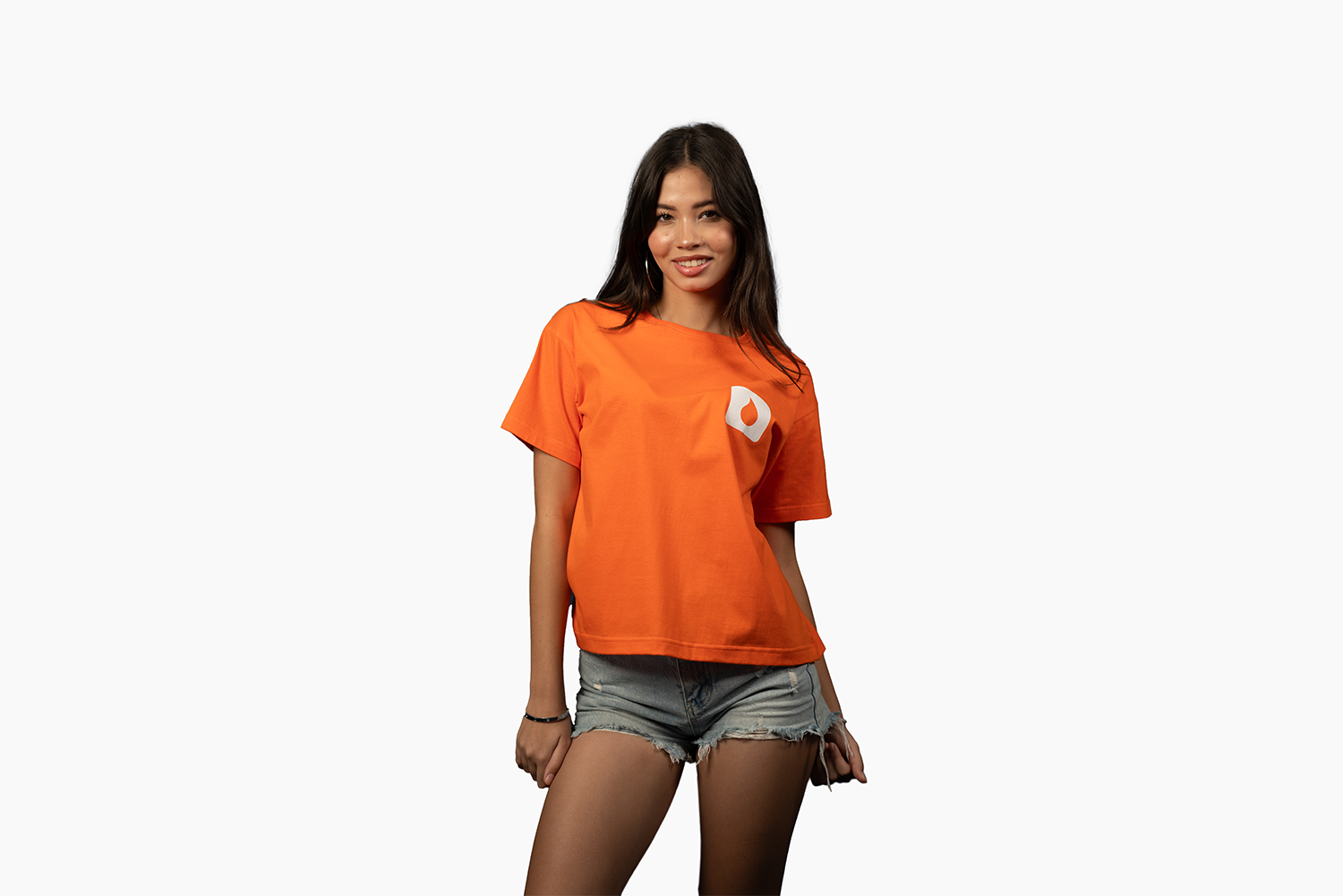 เสื้อยืดลายดอกไม้ สีเทา 1.png