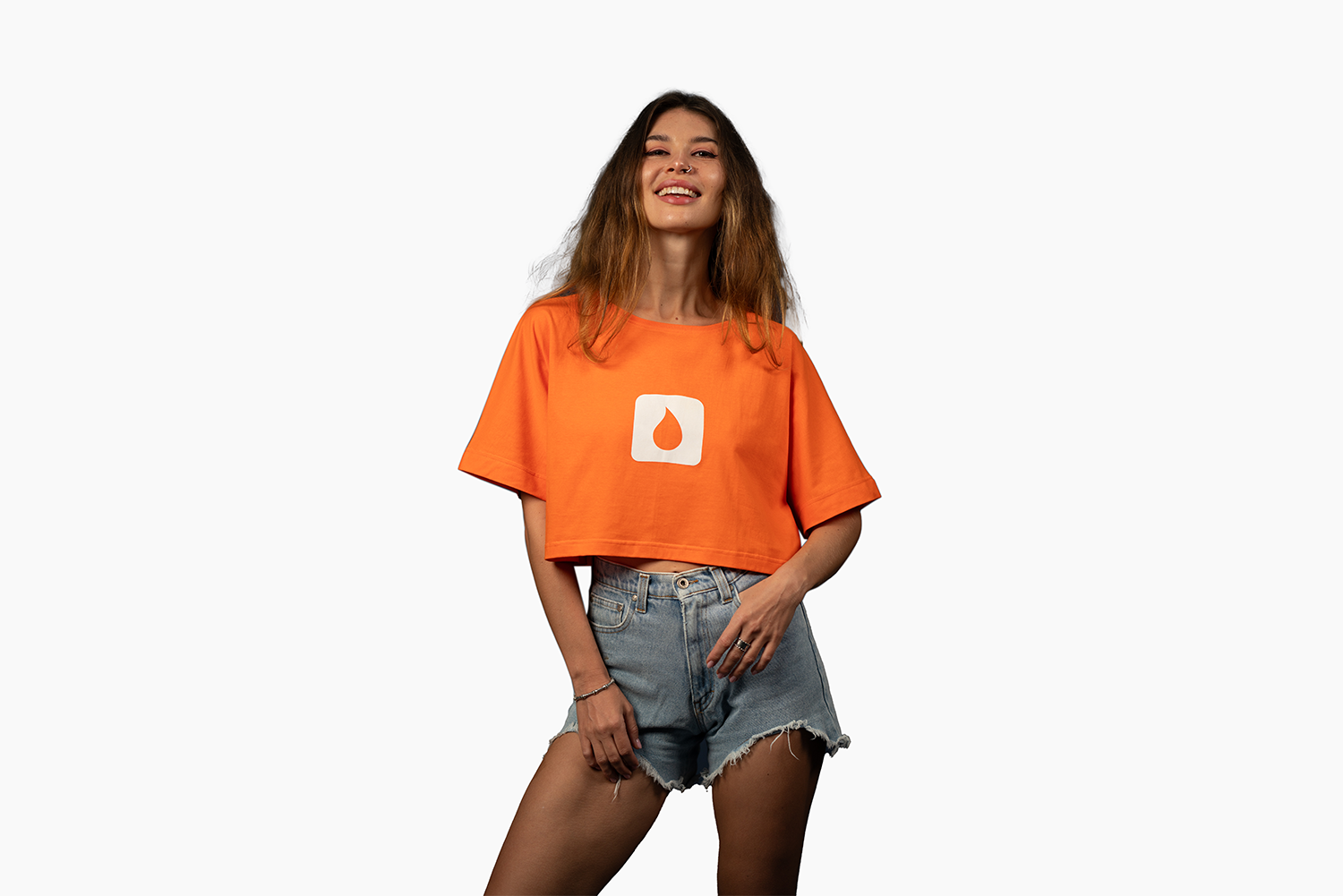 เสื้อยืดครอป Lure สีเทา 4.png