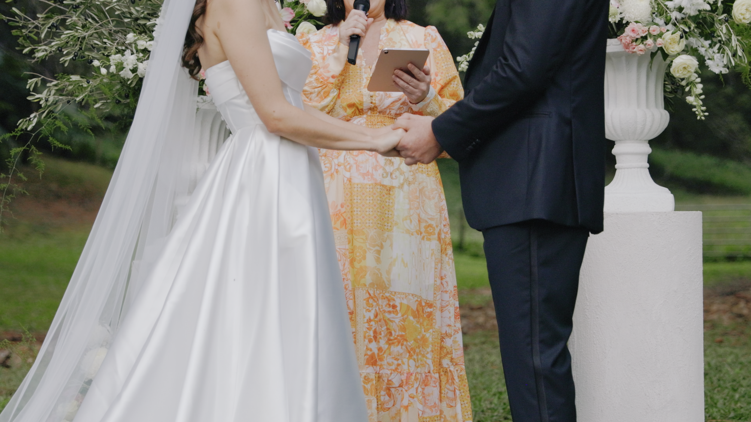 Wedding Videographer vs Content Creator: What Really Is the Difference?