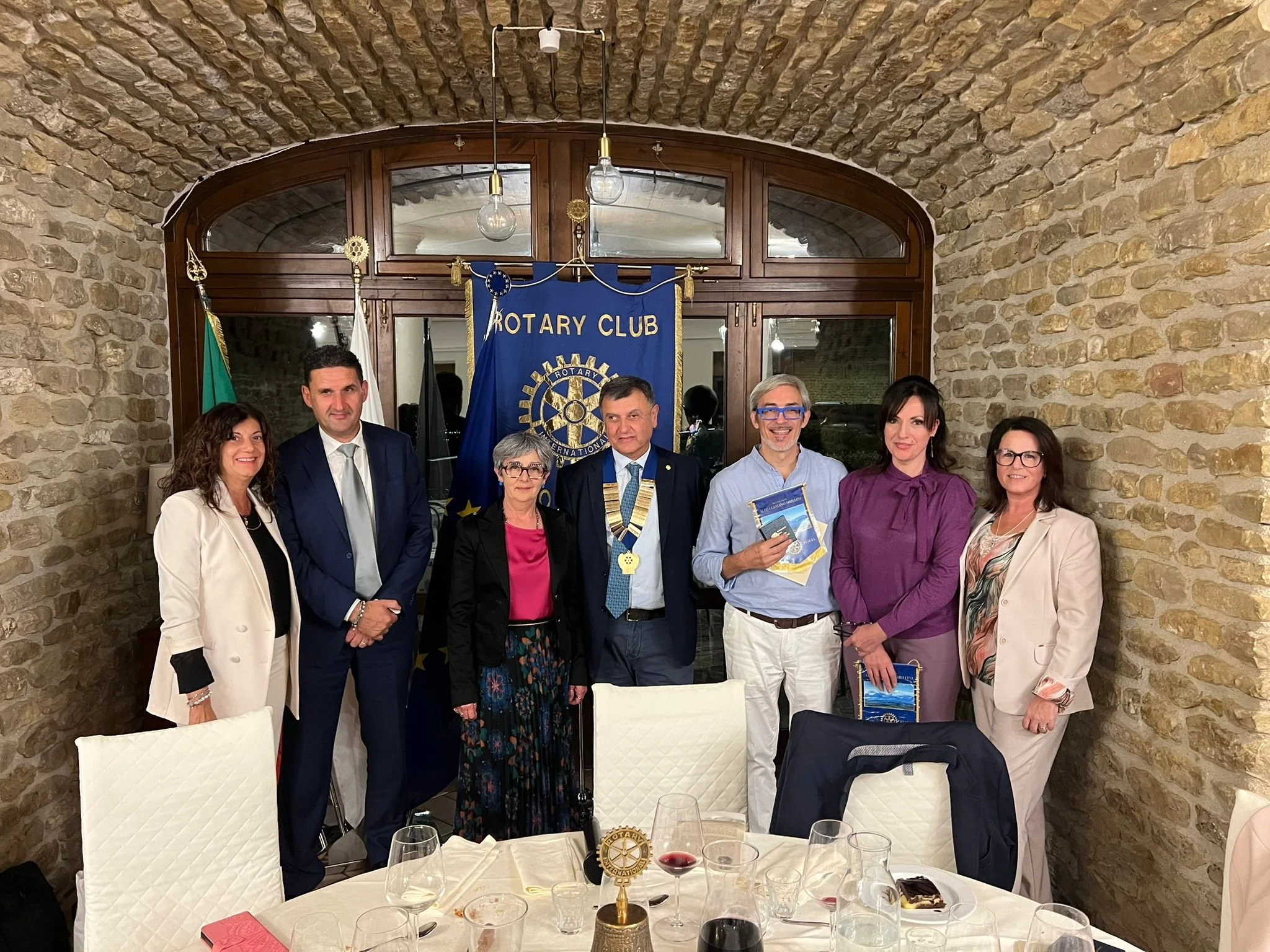 WhatsApp Image 2025-09-30 at 18.51.01.jpeg