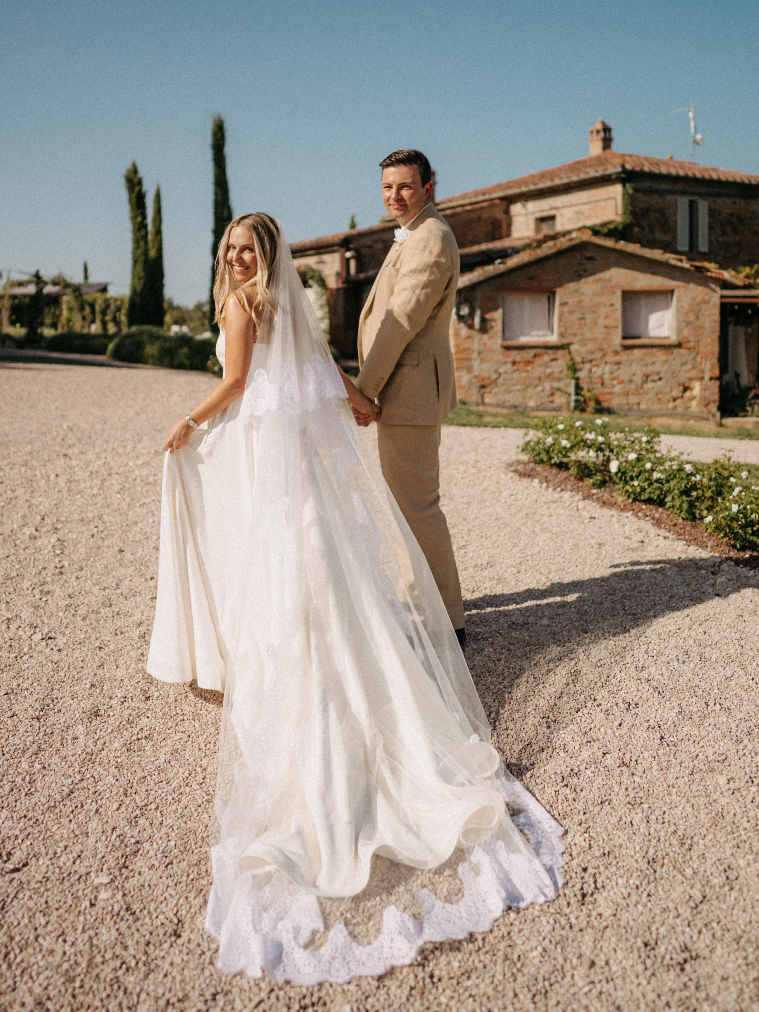 Sara &amp; Tom, married surrounded by all the people who make their world what it is. A day that felt completely, unmistakably theirs. ✨
.
.
.
@sazzyagram 
@tom.wrigglesworth 
@borgosiliano 
@gianvittorio_pirotecnica