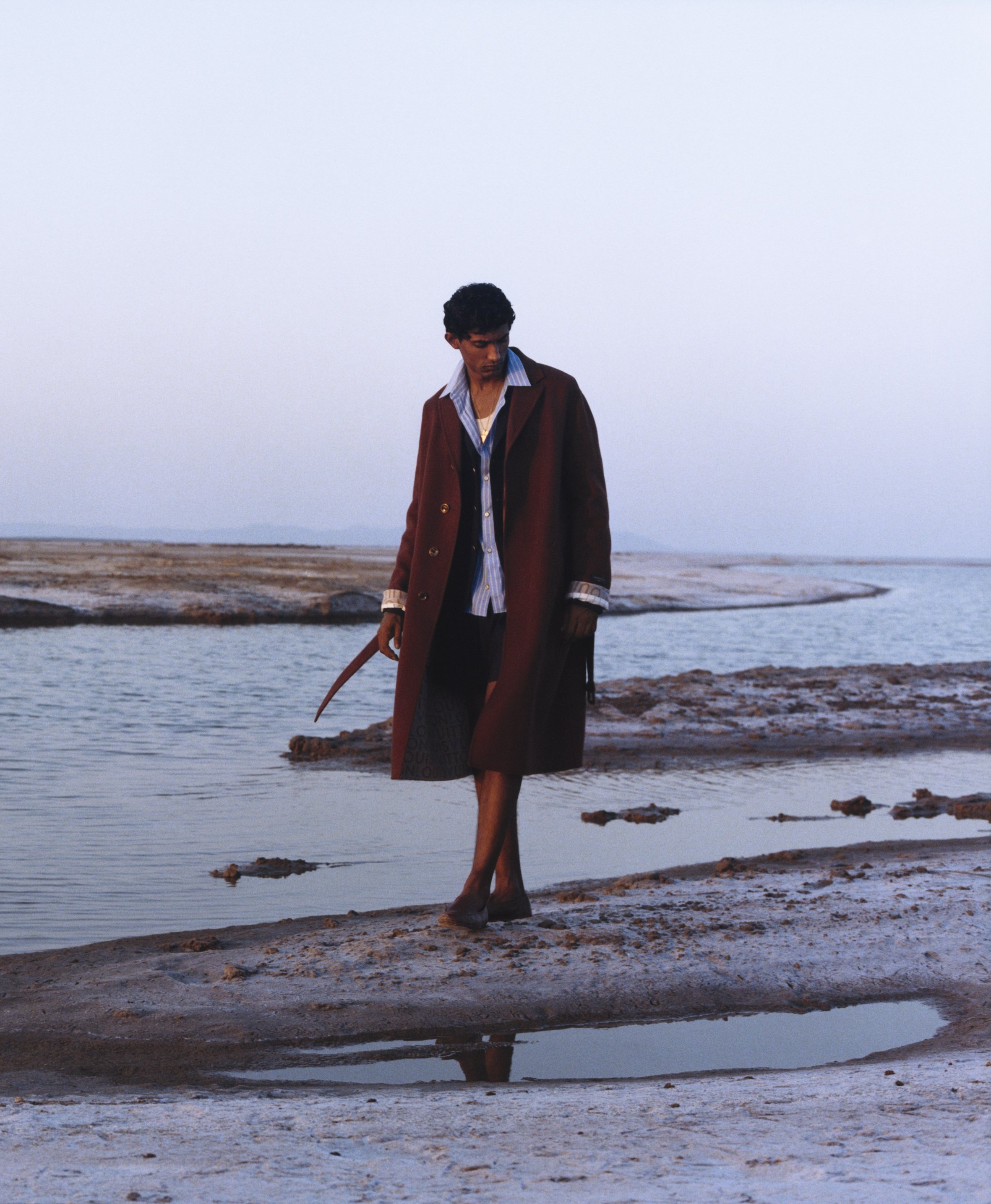 Justsmile_Issue8_LouisVuiton_FashionStory_VivekVadoliya_22.jpg