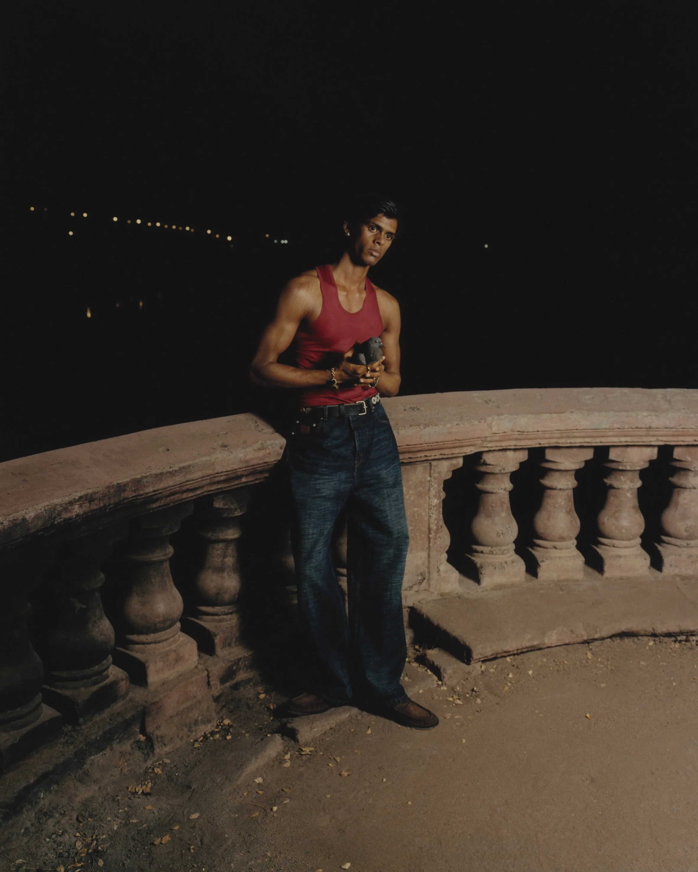 Justsmile_Issue8_LouisVuiton_FashionStory_VivekVadoliya_07.jpg