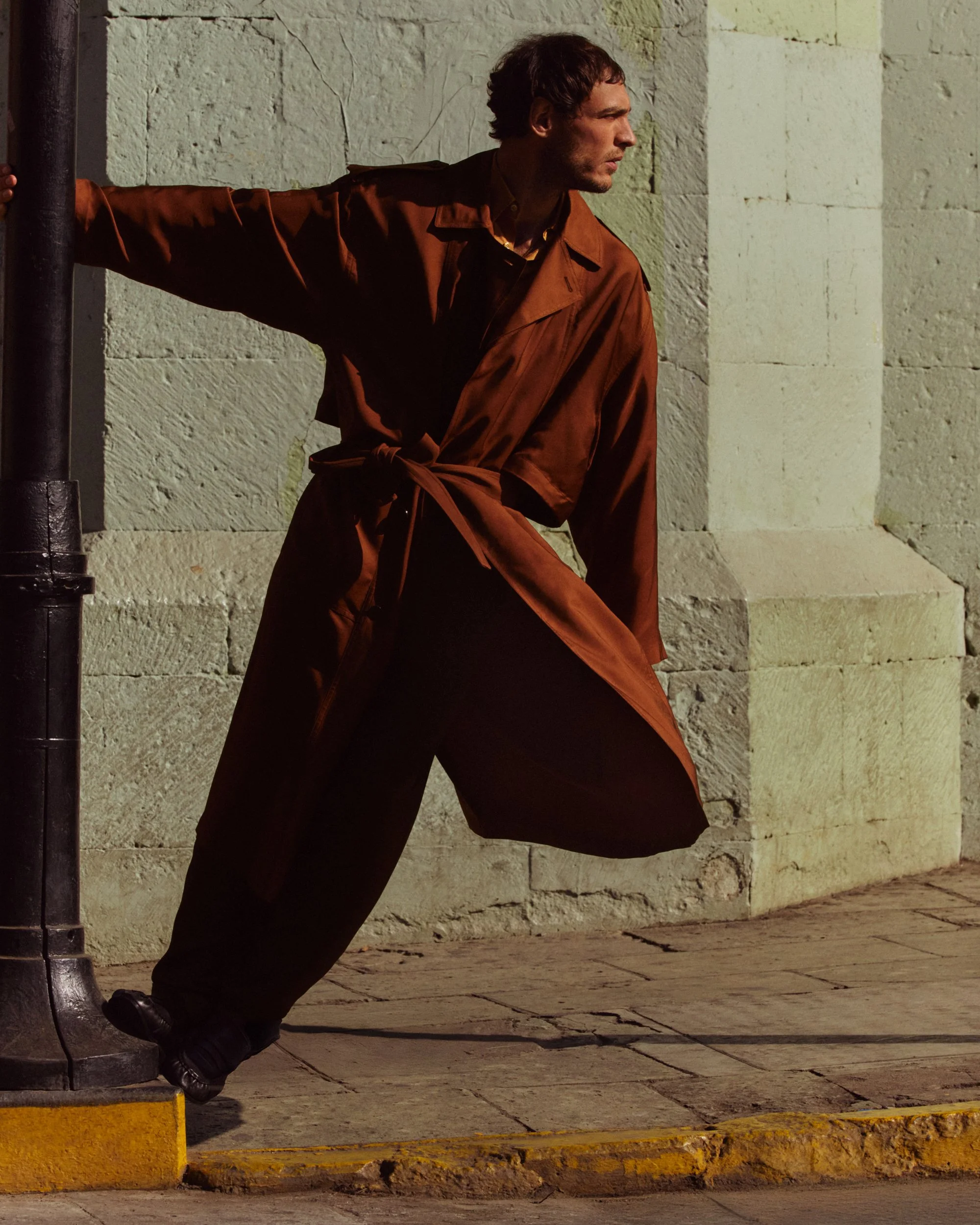 2913_IMAGINE_VV_MR_PORTER_251205_MR-PORTER_Vivek Vadoliya_Designer_LOOK02_Saint_Laurent_4943_sRGB_F1 copy.jpg