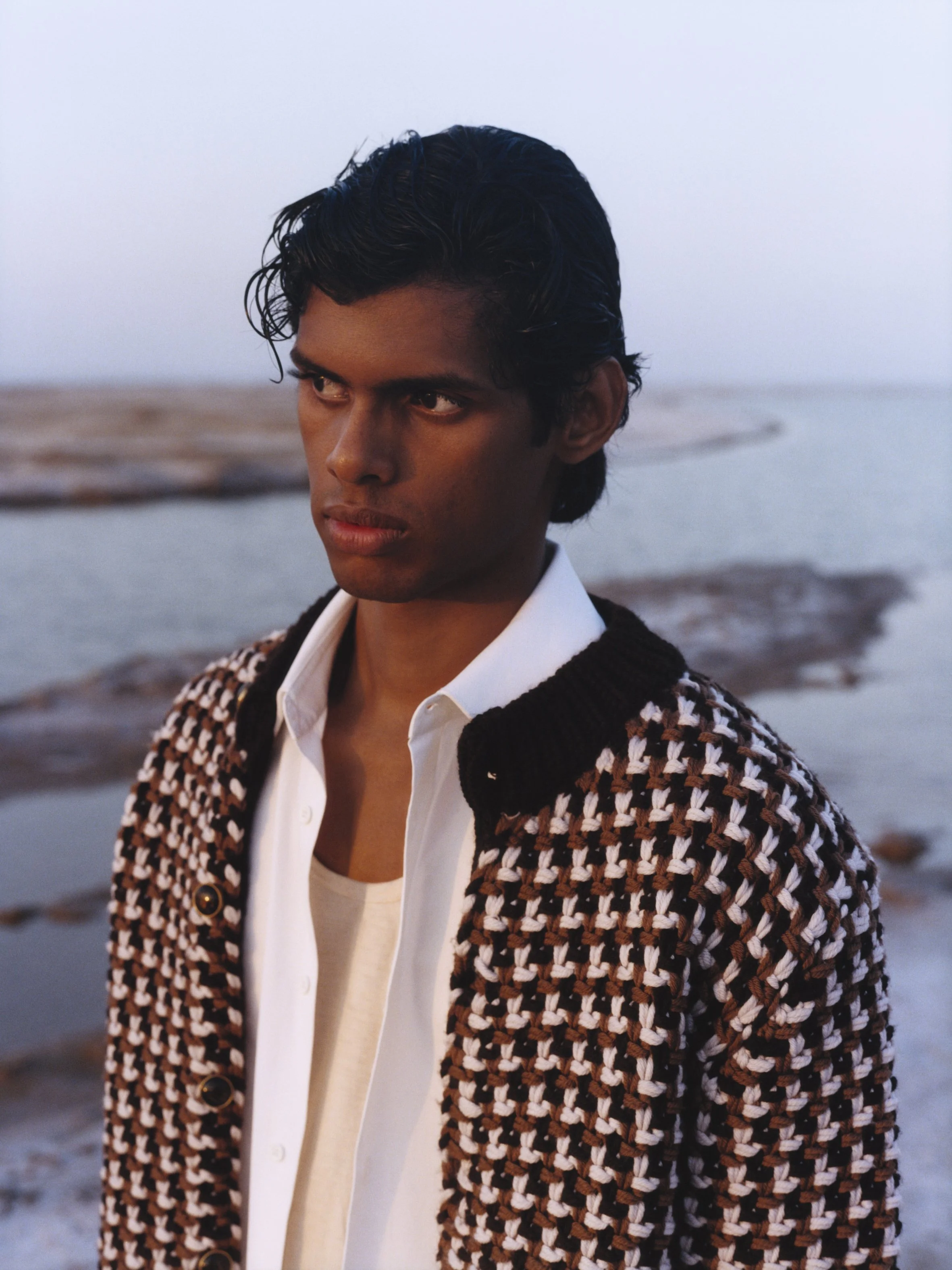 Justsmile_Issue8_LouisVuiton_FashionStory_VivekVadoliya_24.jpg