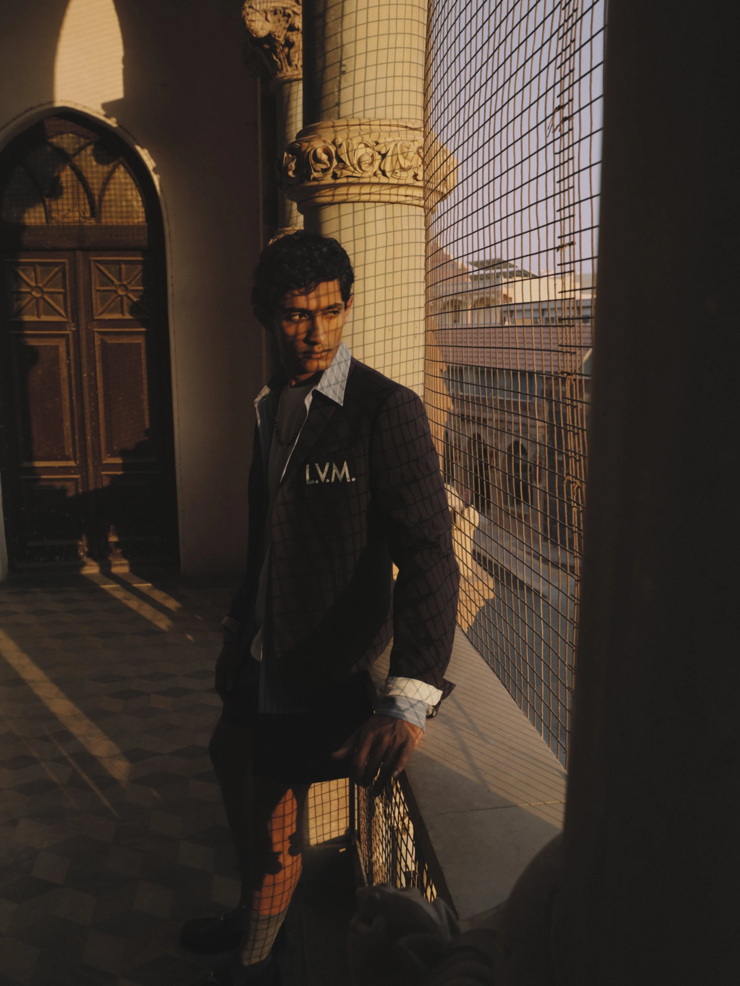 Justsmile_Issue8_LouisVuiton_FashionStory_VivekVadoliya_28.jpg