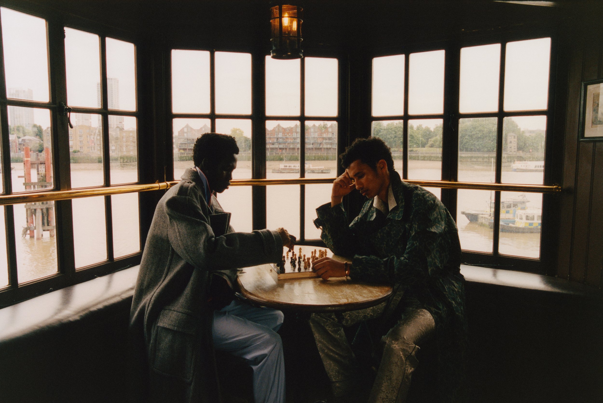 2727_IMAGINE_VV250805_JUST SMILE_08_sRGB_F1.jpg