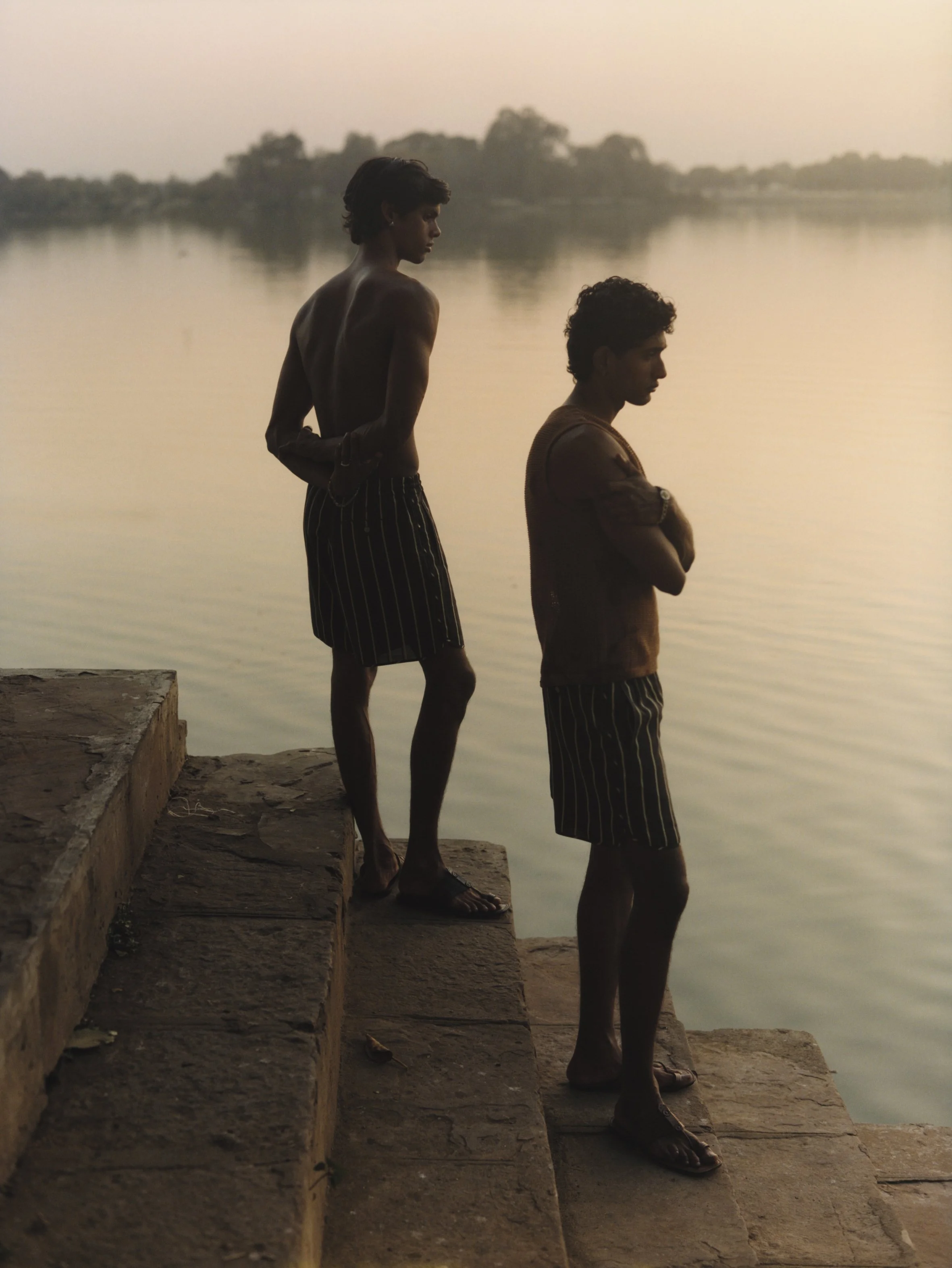 Justsmile_Issue8_LouisVuiton_FashionStory_VivekVadoliya_06.jpg