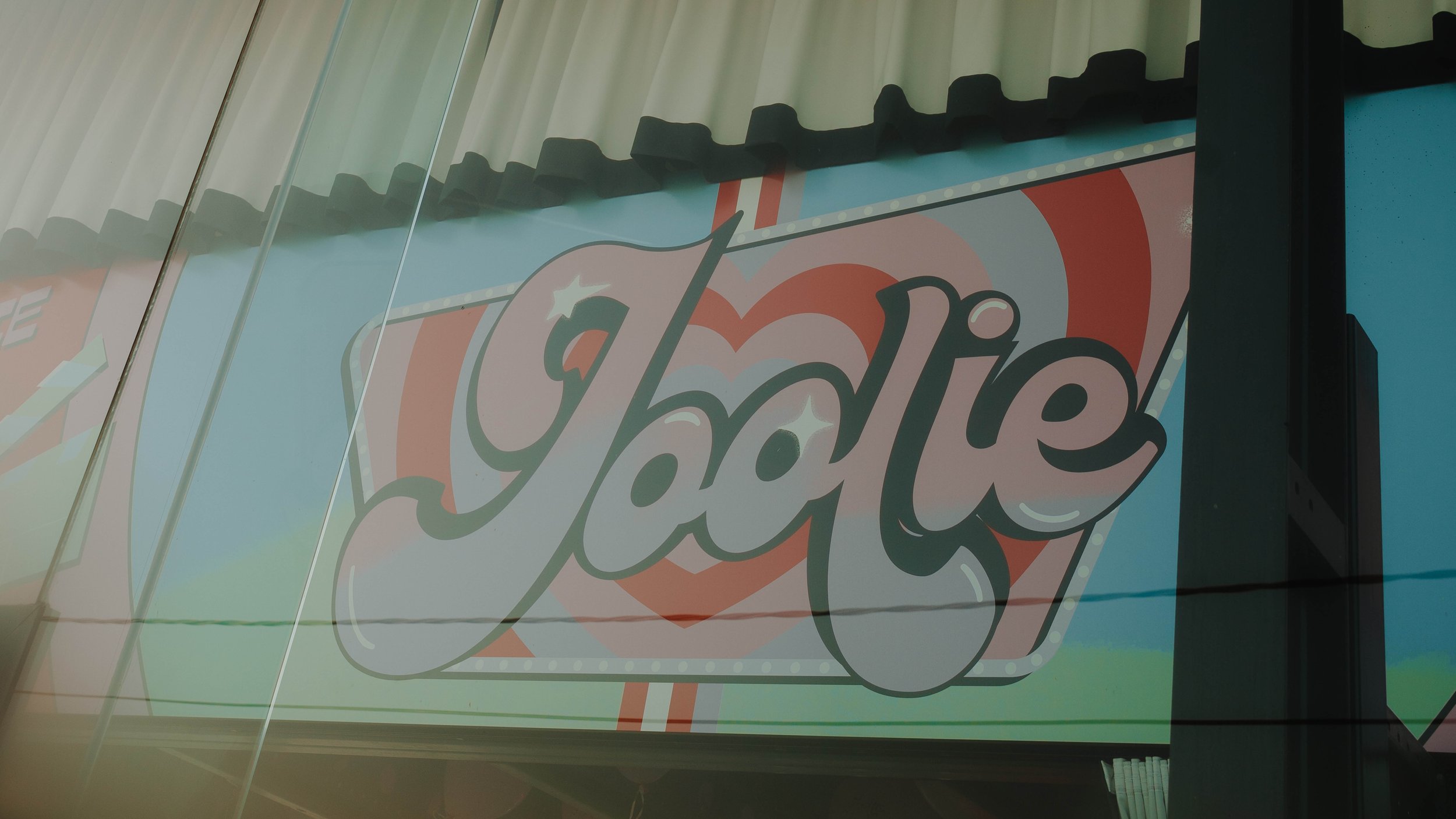 JOOLIE4.jpg