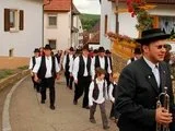 Procession3.jpg