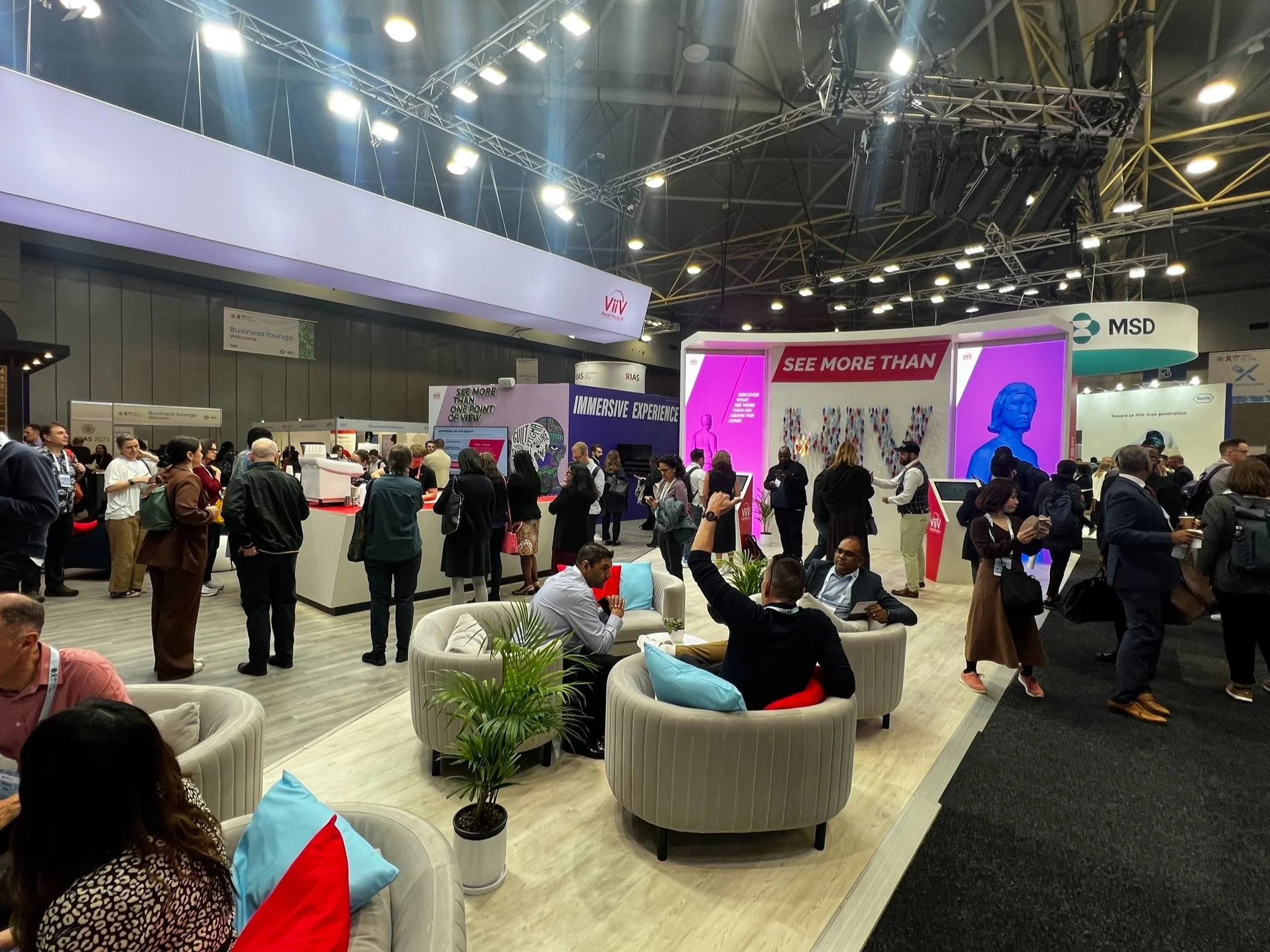 Full+booth+image_4.jpg