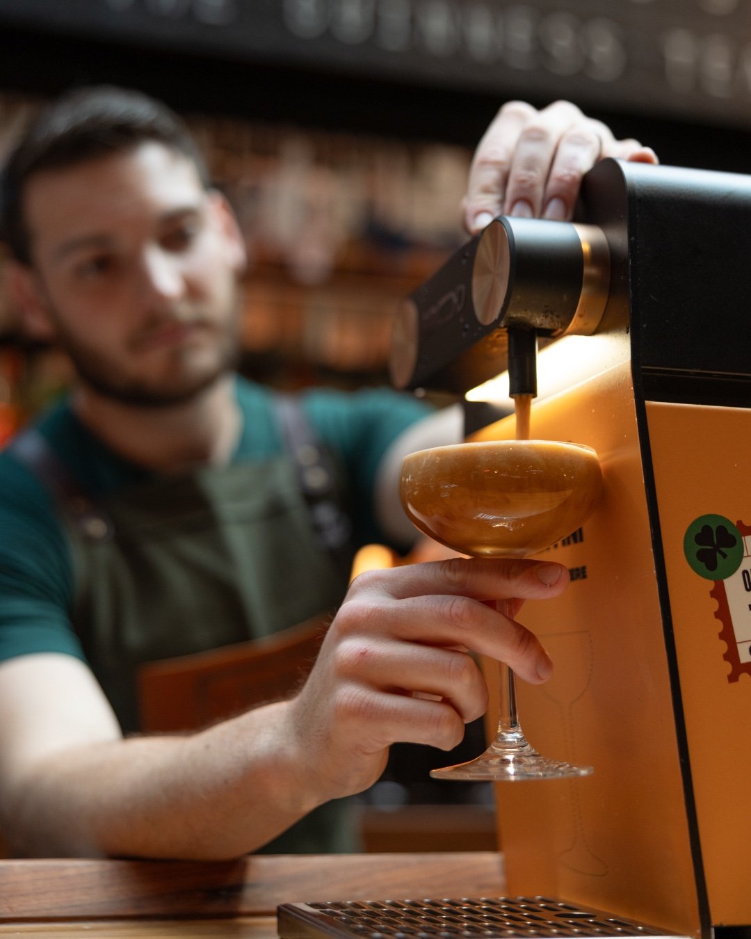 Espresso Martinis on tap? Sounds like a dream - we made it real.

In train stations, speed matters. Not just for departures, but for drinks, too. For those racing the clock, our Martini Express is ready in seconds. No delays, no fuss, just boozy, caf