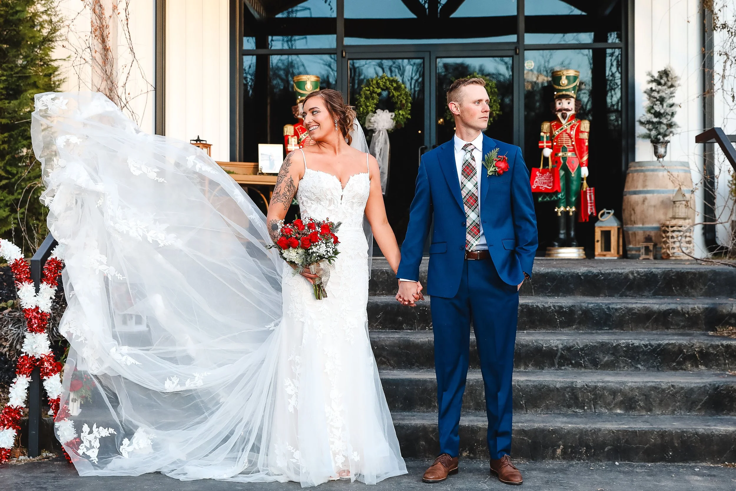 Allysa &amp; Jonathon: A Cozy Christmas Wedding in Burgundy, Hunter &amp; Gold 🎄✨