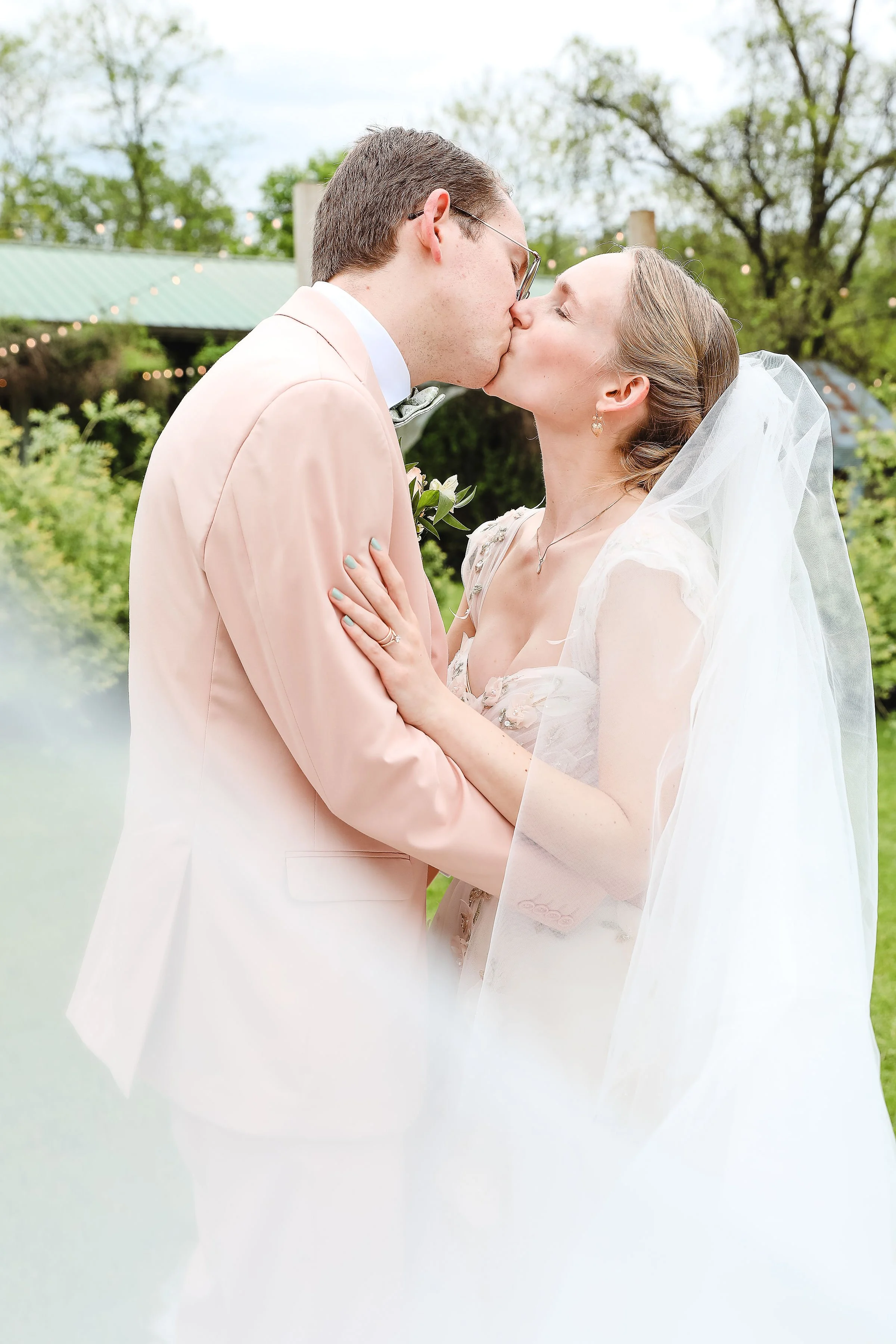 A Timeless Spring Wedding 🌸 | Rachel &amp; Chris Snyder’s Beautiful Day