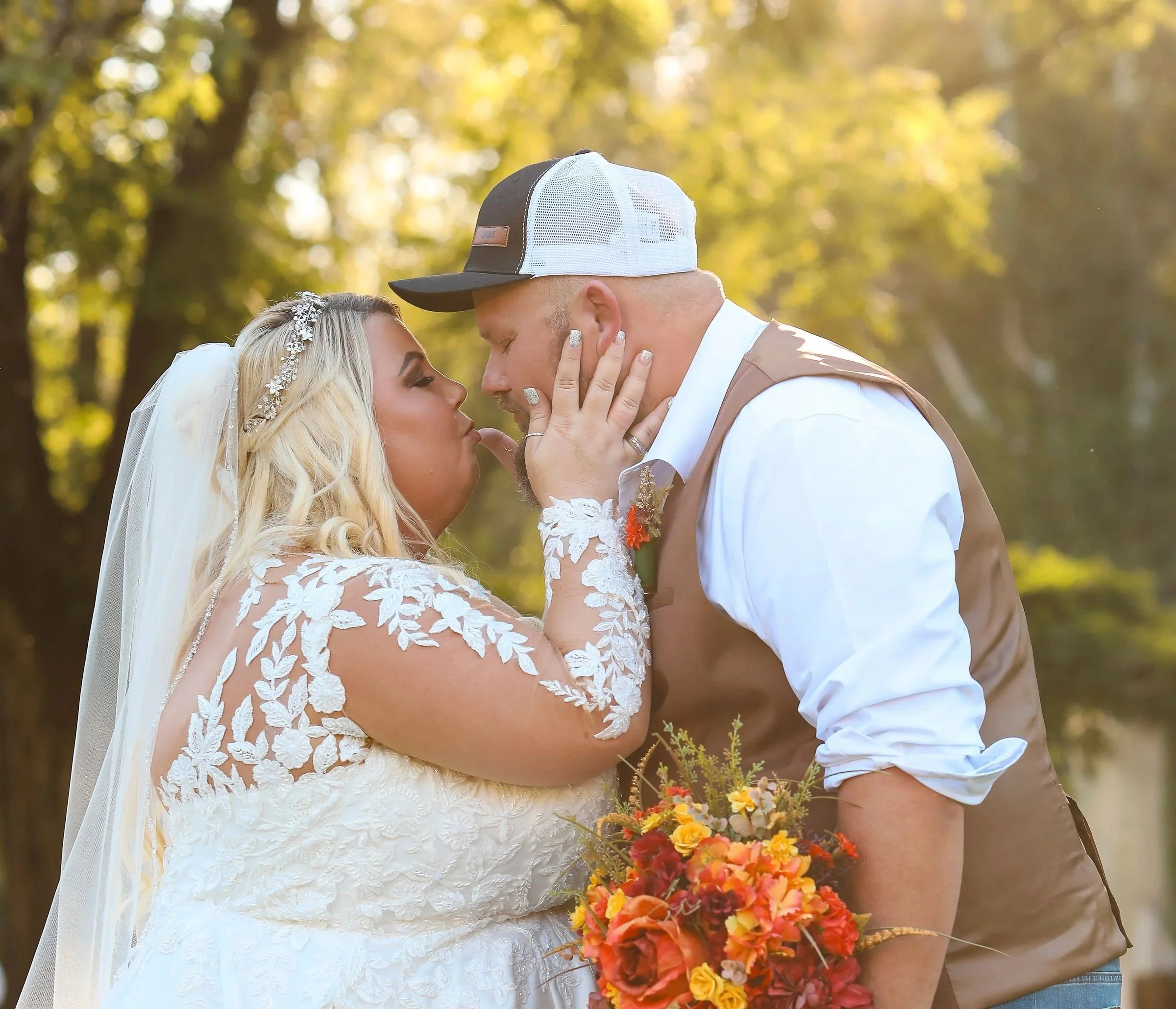 Golden Autumn Romance: Britani &amp; Jake’s October Wedding at Little Tennessee Event Farm 🍁💍