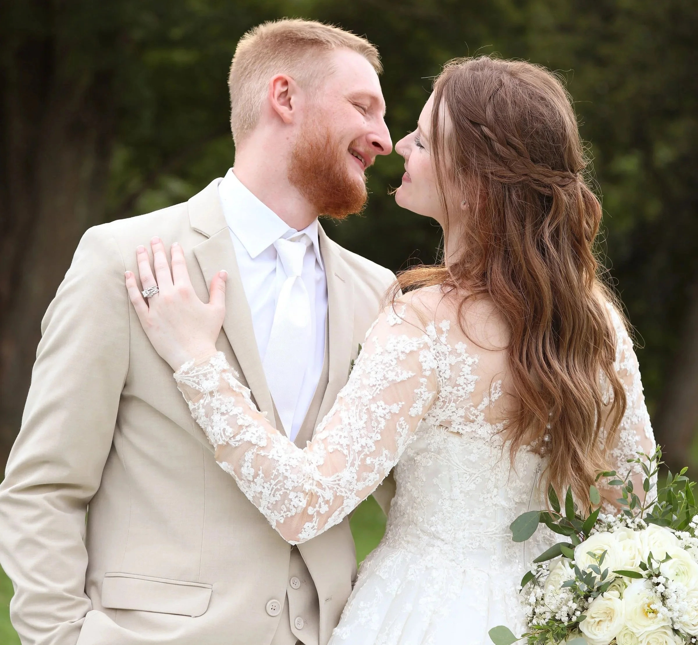 💌✨ Hailey &amp; Ethan’s Beautiful Sage, White &amp; Ganache Wedding Day 🤍💍