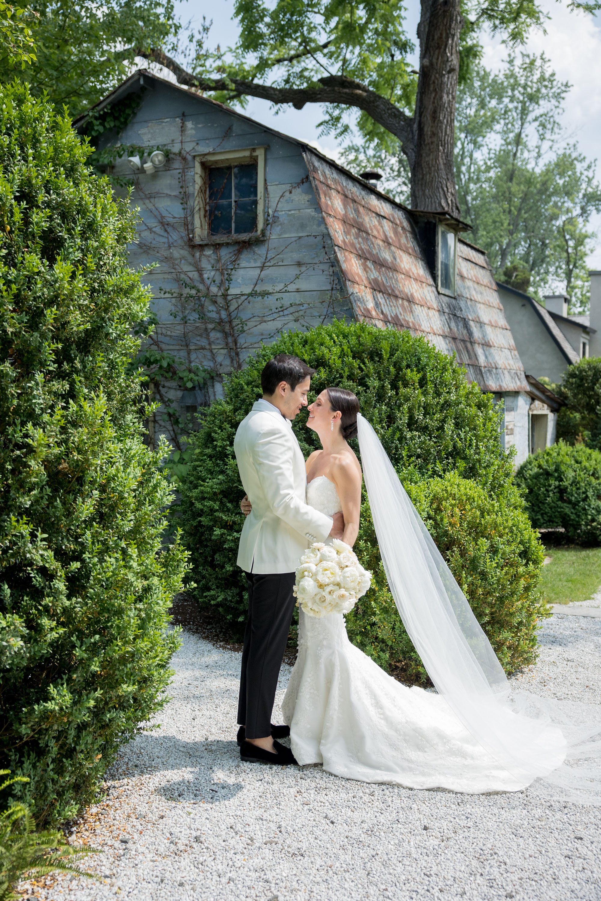 valley-rock-wedding-michelle-edgemont15.jpg
