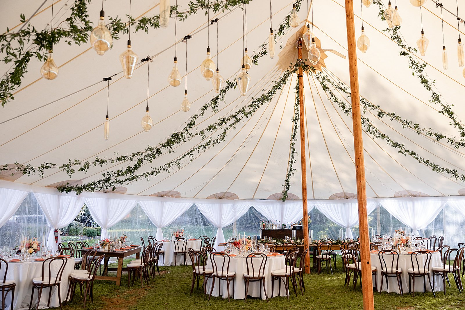 KateEdwardsWeddings_Sara&Dan_Wedding-775.jpg
