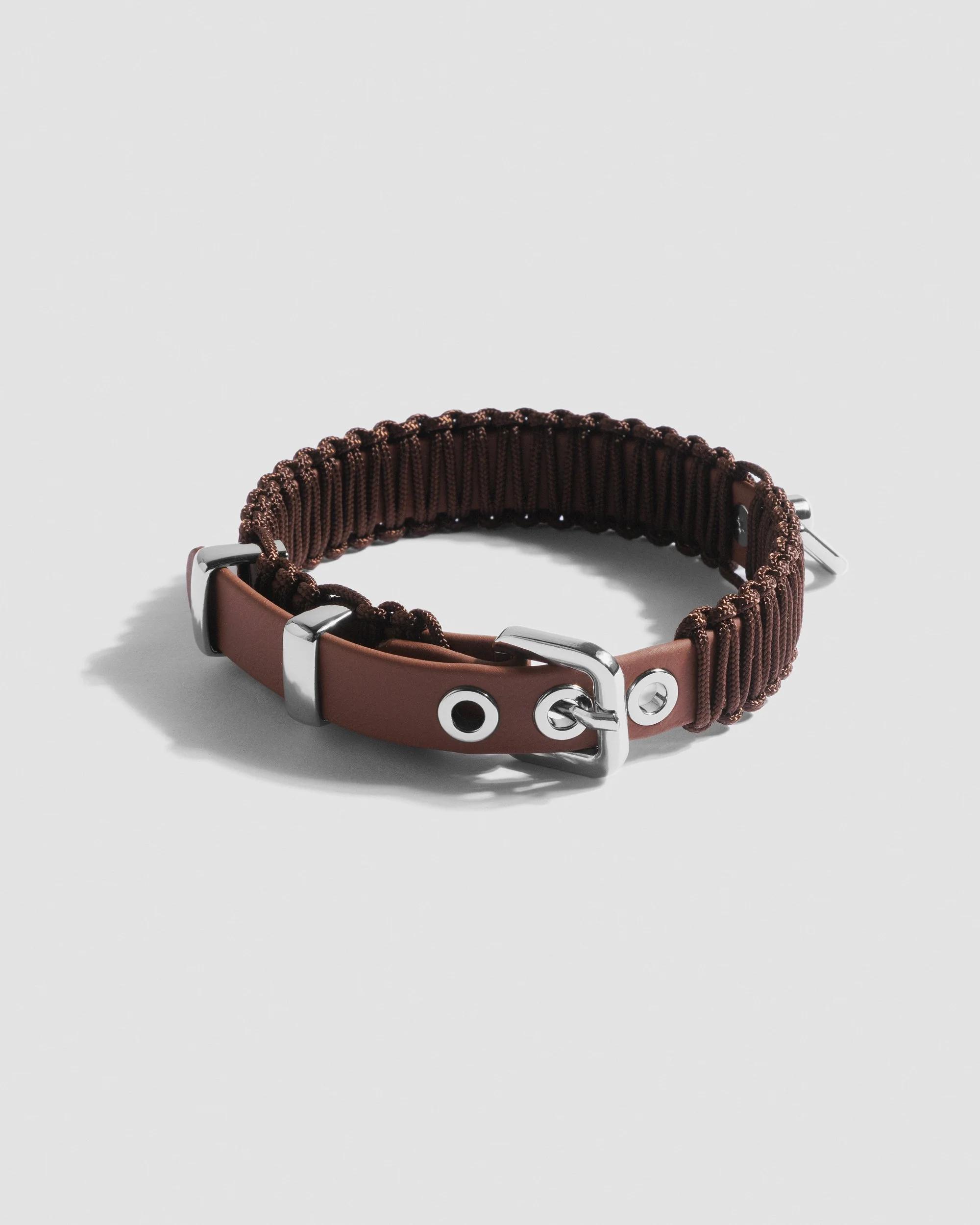 TINY COLLAR in Walnut