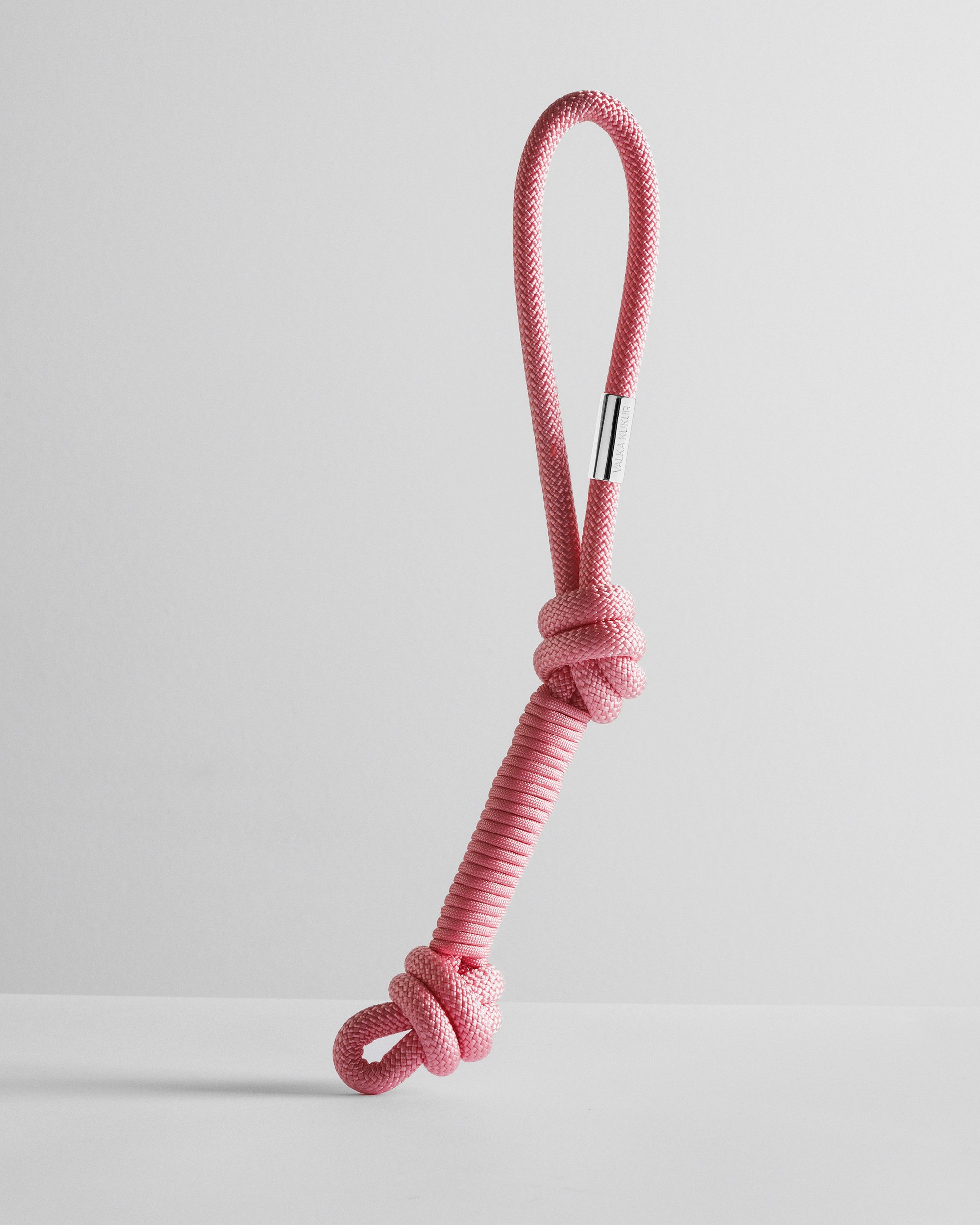 GALAN HANDLE in Bubblegum pink