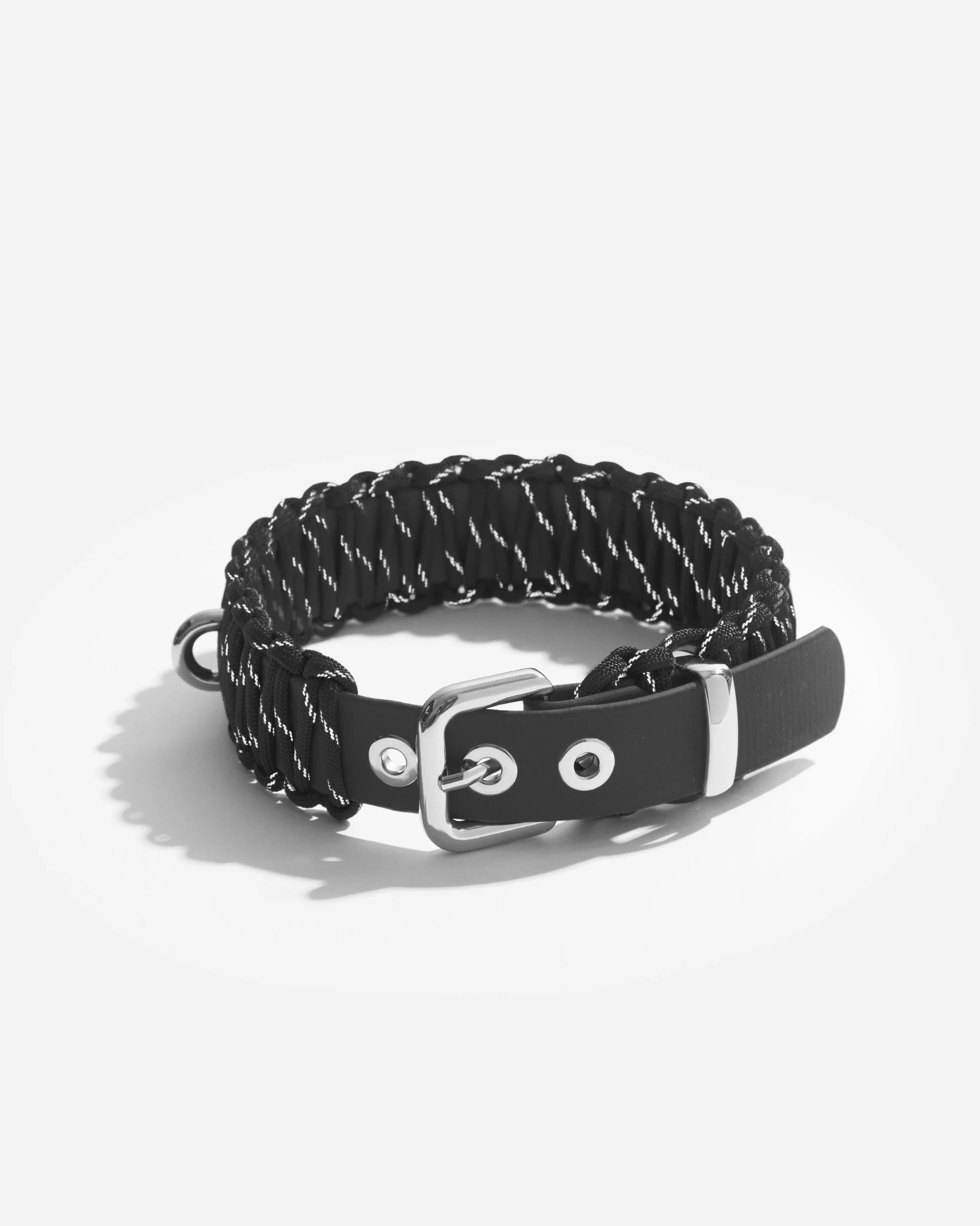 GAROU COLLAR LIGHT ON.jpg
