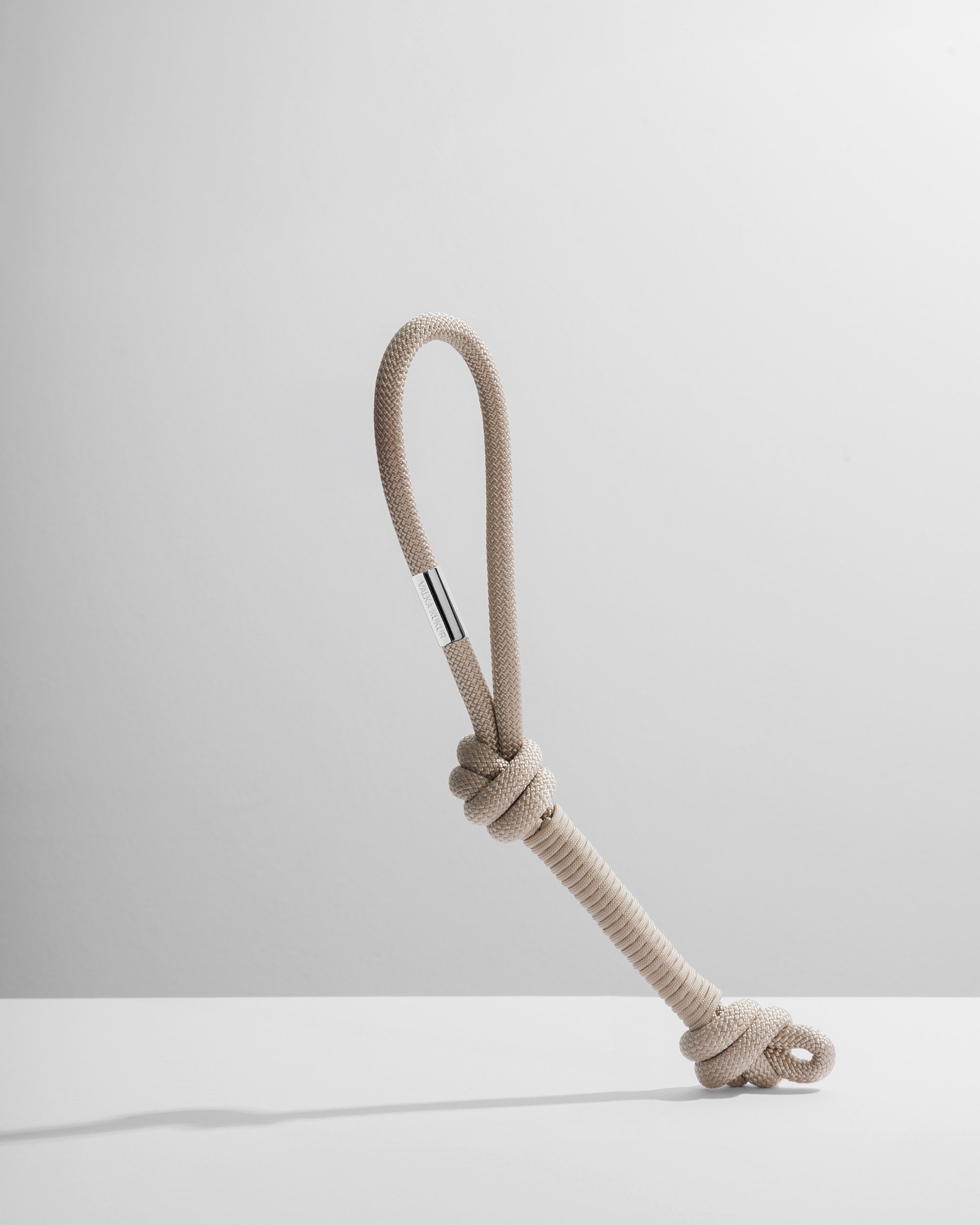 GALAN HANDLE in Créme de la Créme