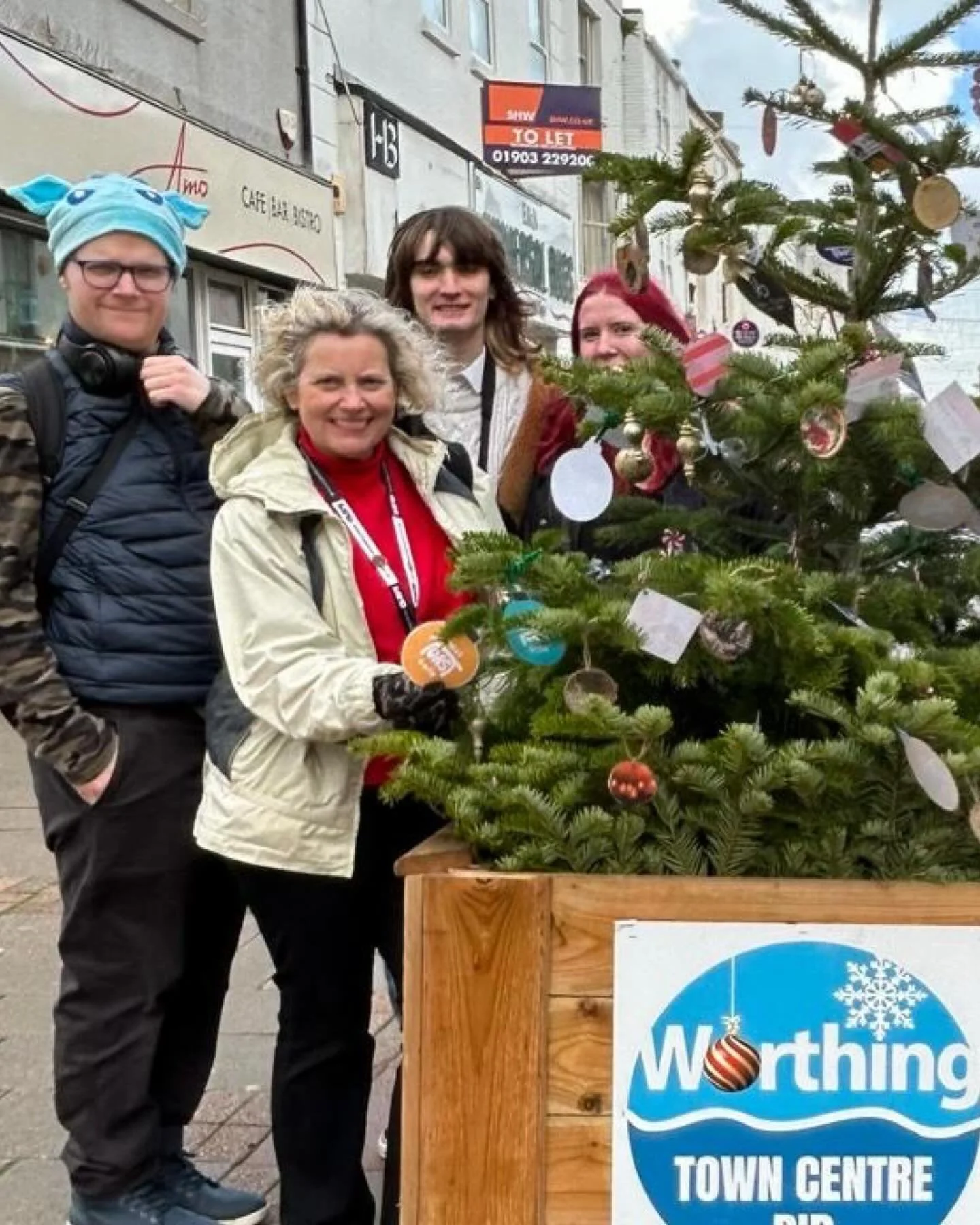 Rocking&rsquo; around the HUGE Christmas tree! 

We are delighted to support the @worthingbid by sponsoring a fabulous Christmas tree to brighten up our town Christmas 🎄 

Creating decorations and putting them on the tree was a group effort with som
