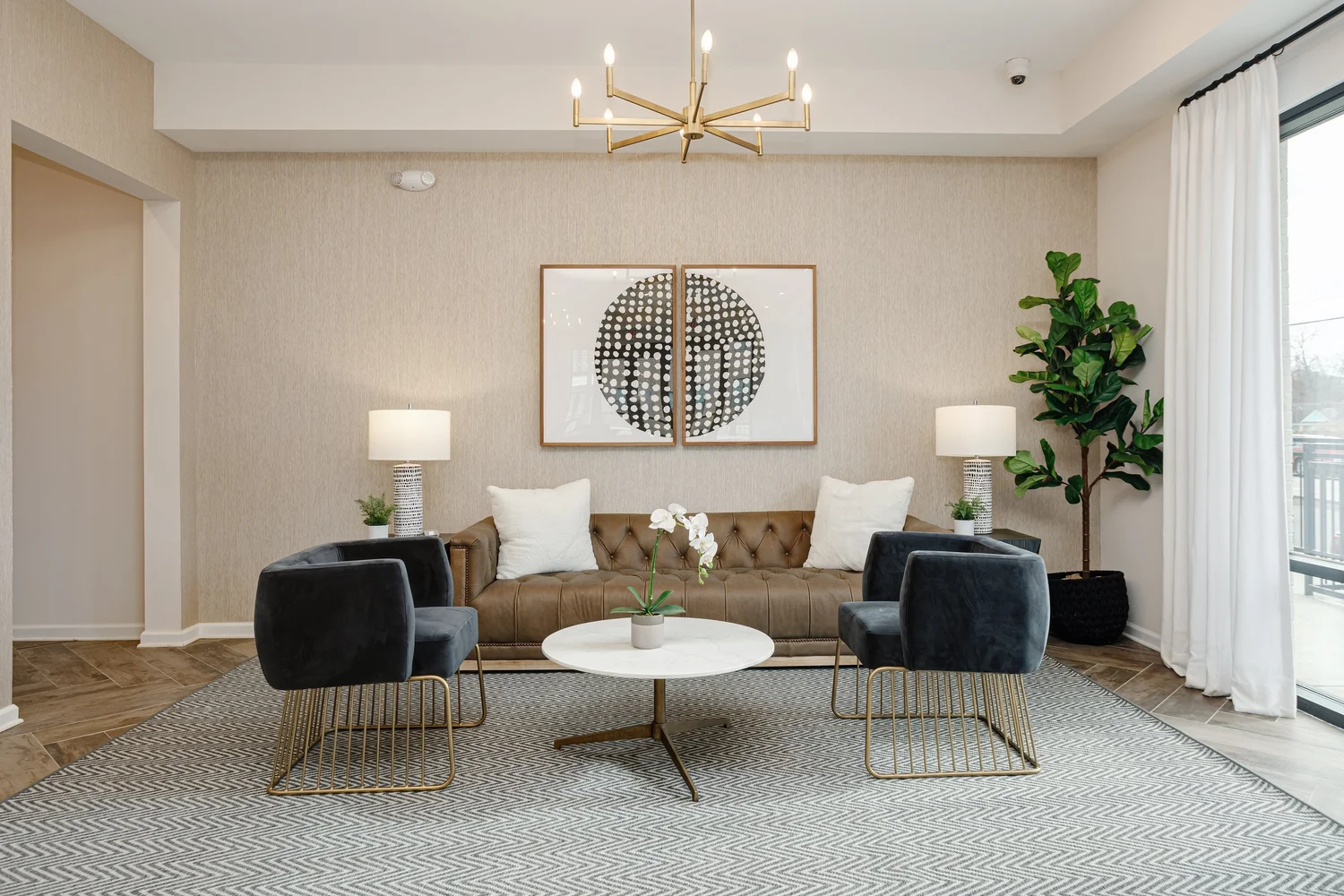 Burkle & Main Apartments