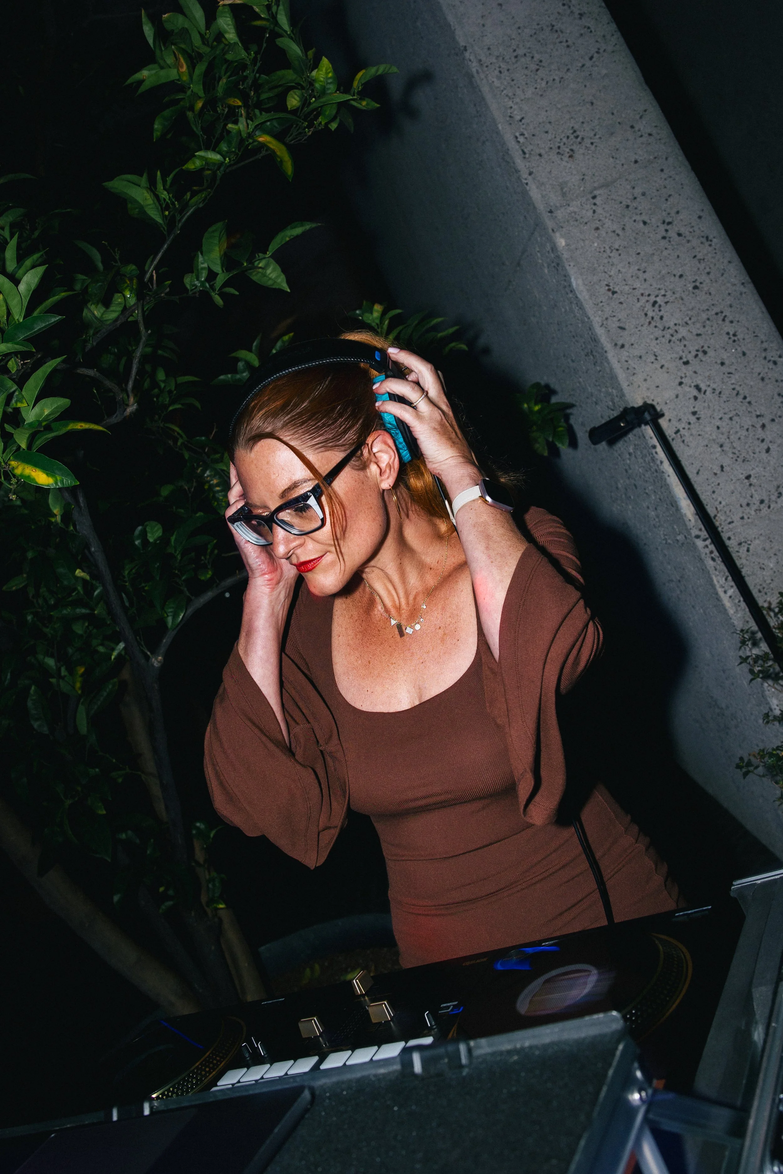 Gold Country Entertainment Signature DJ8.jpg