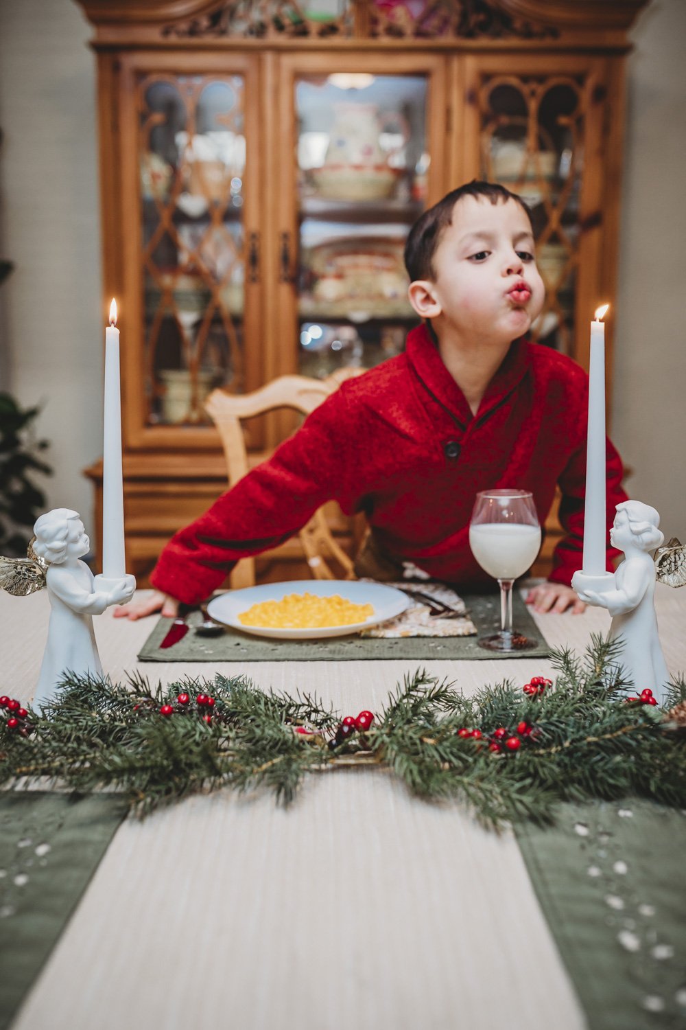 CT-Family_Photographer_Home_Alone_19.jpg