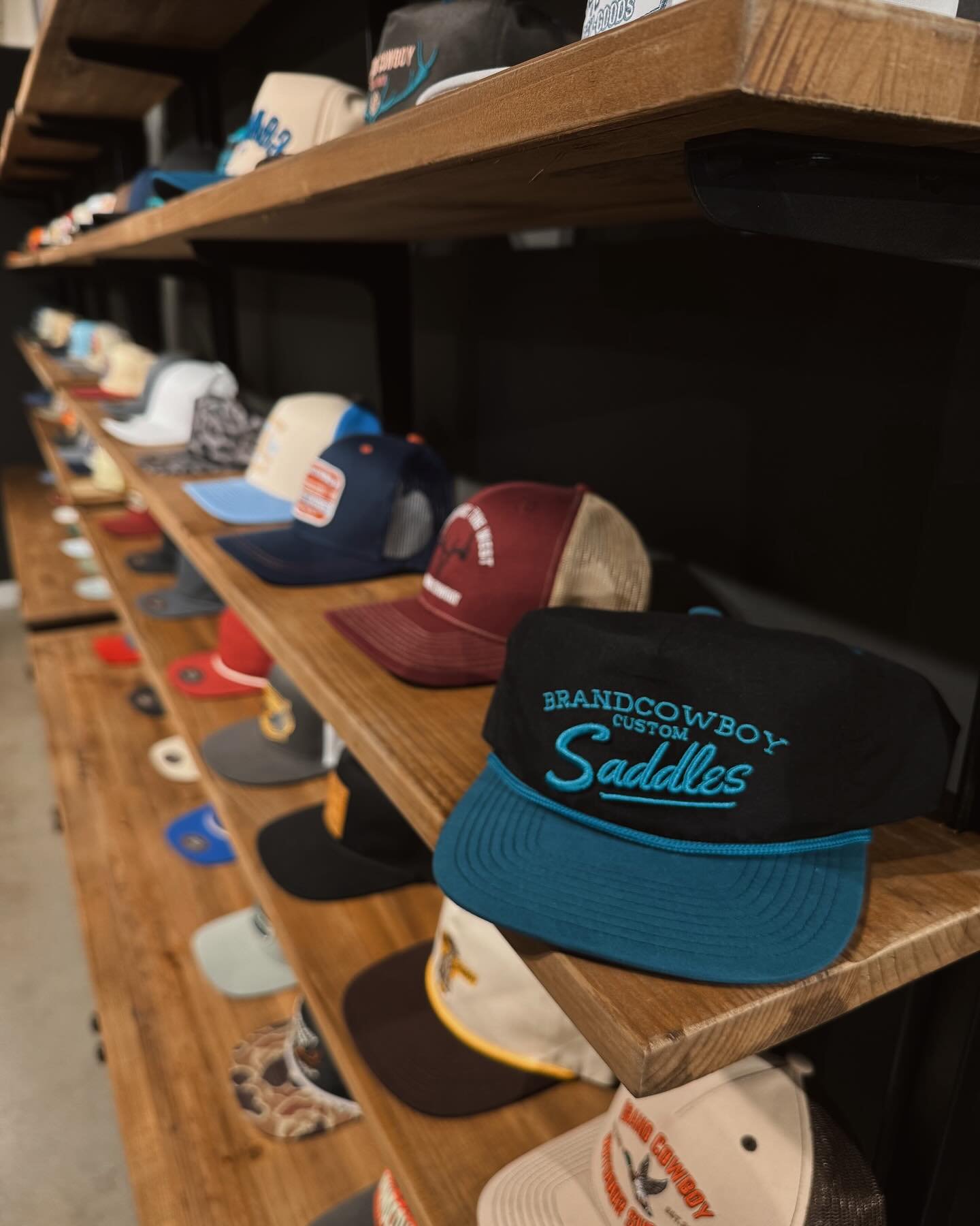 I think this hat wall is calling your name😏

Come stop by showroom 14-608 to start designing custom caps for your company today! We are here today and Thursday til 6pm and Friday til 3pm!

Cant make it to market? Click the link in our bio to get a n