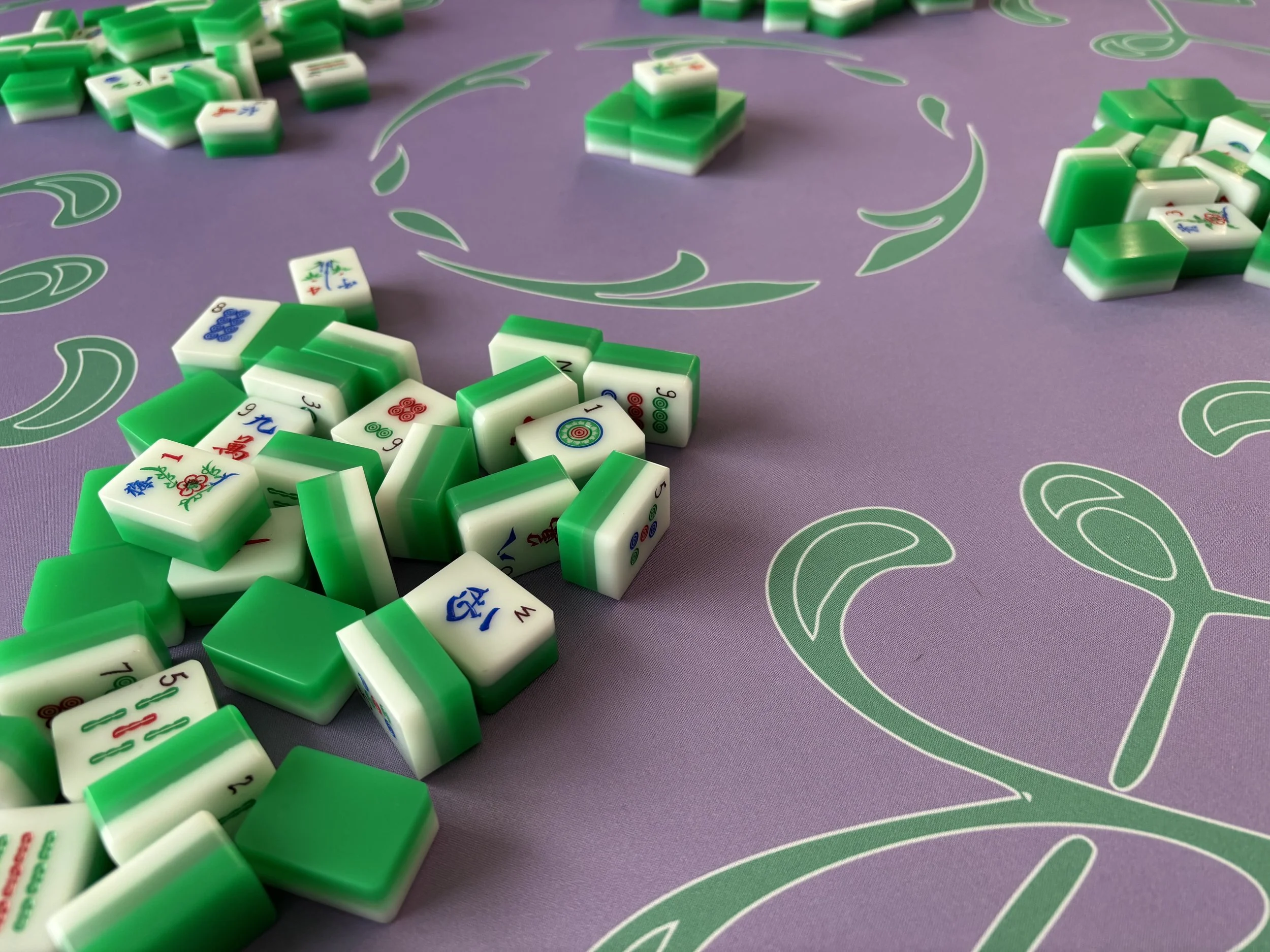 テーブル孔雀 Shop — Two Sparrows Mahjong