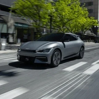 We are excited to welcome @kiausa back as the official automotive sponsor of the SDCCU OC Running Festival, be sure to check out their EV6 GT, the official pace car of all our weekend events. ⁠
⁠
#KiaEV6 #ocmarathon #runtheoc