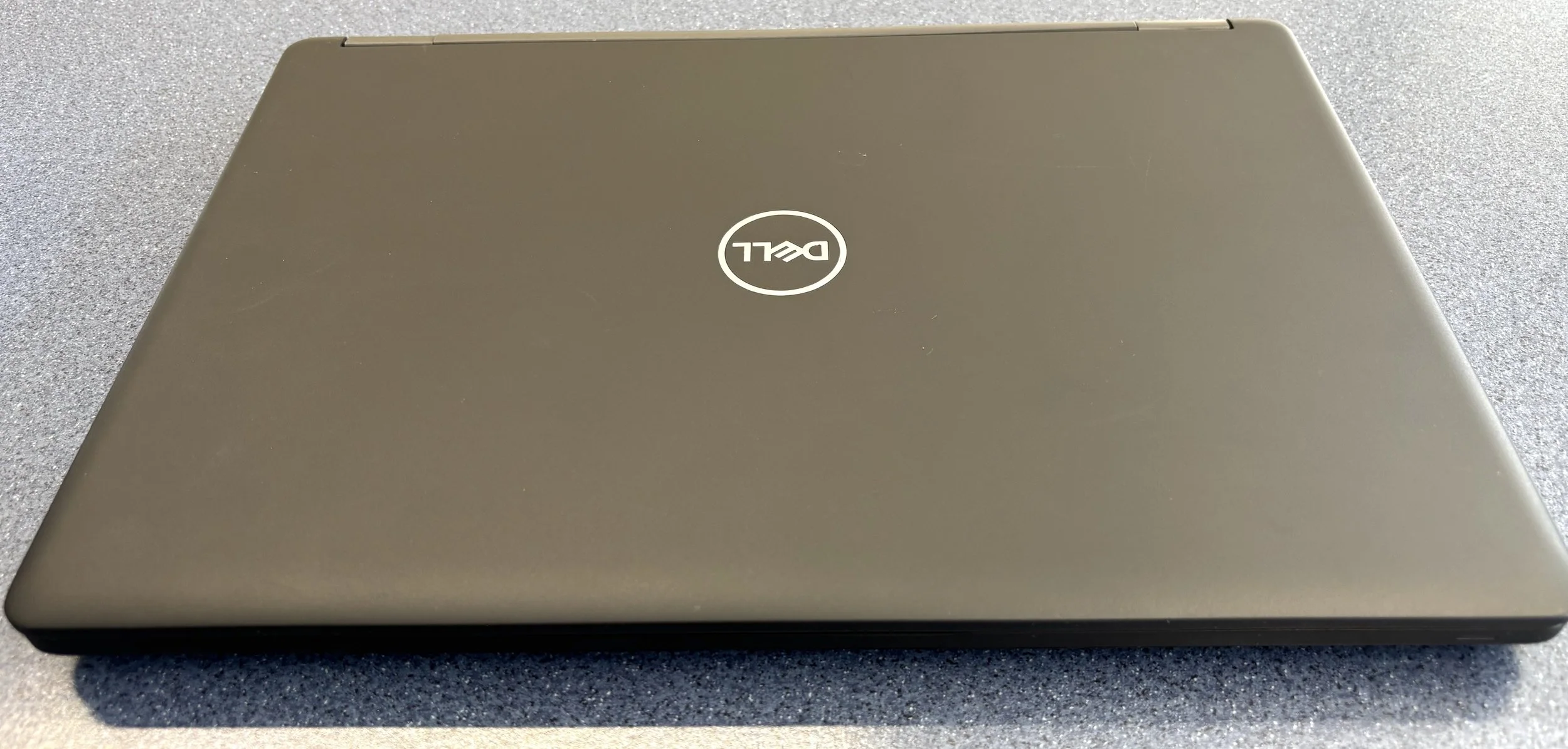 Dell5490-3.jpg