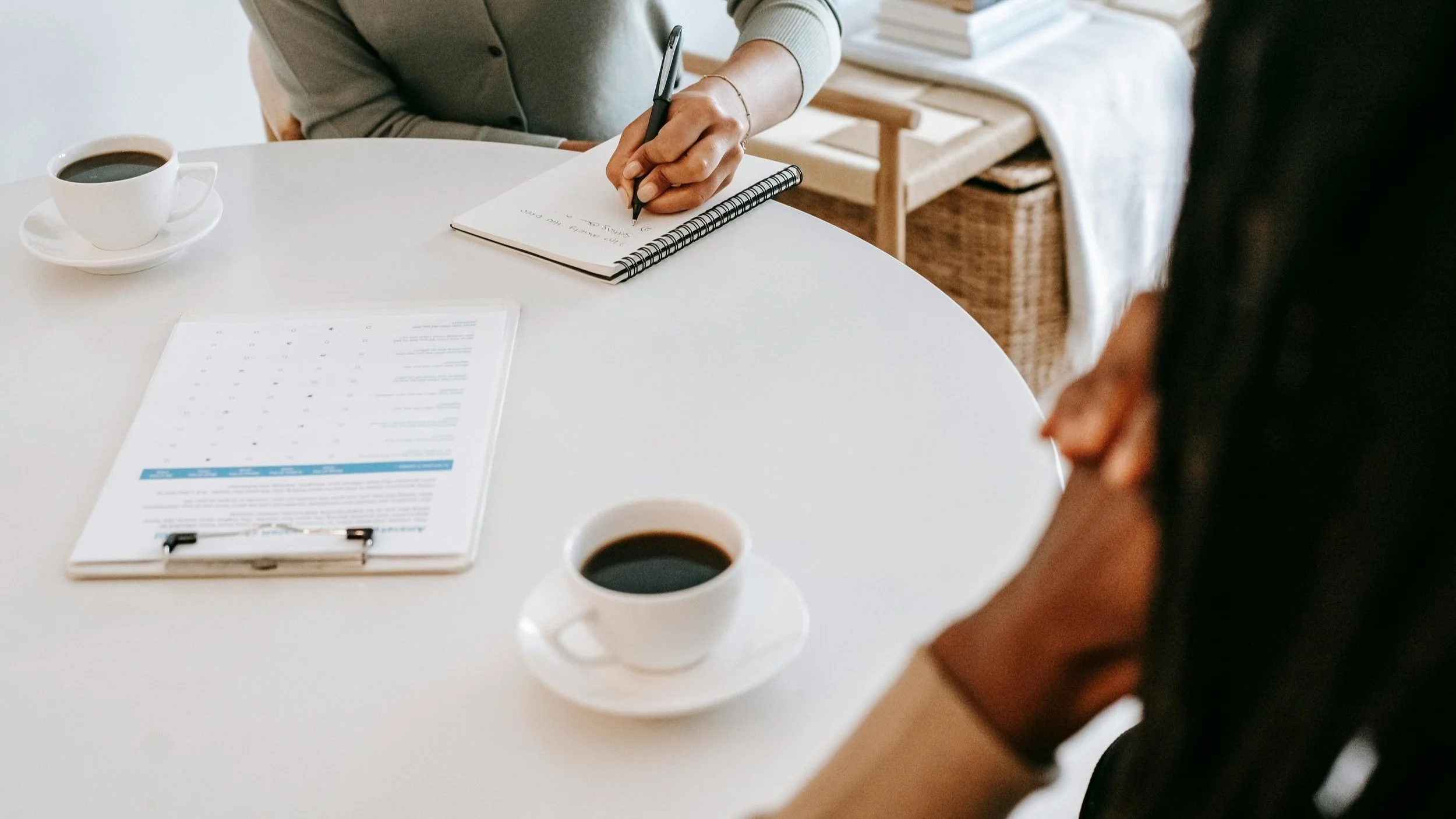 Mastering the Lull: How Issuers can Thrive in Slow News Periods