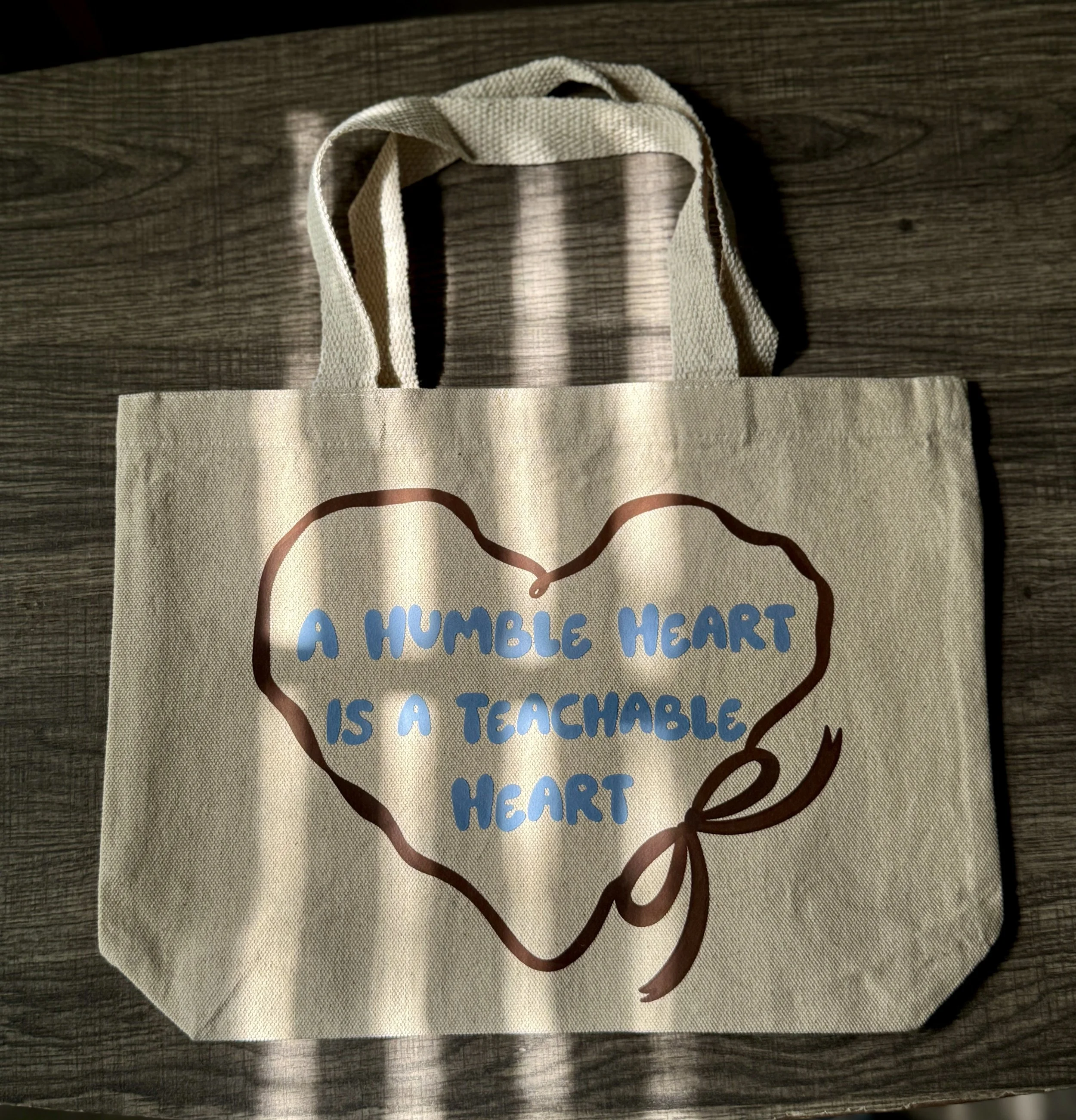 A Humble Heart Bible Tote