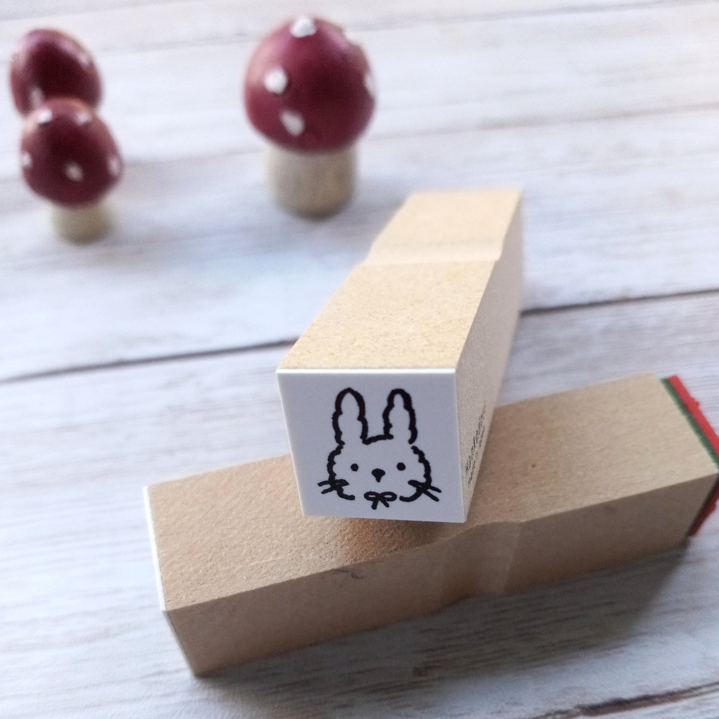 Hankodori Mini Rabbit Rubber Stamp