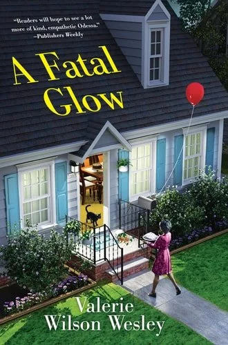 Book cover: A Fatal Glow by Valerie Wilson Wesley