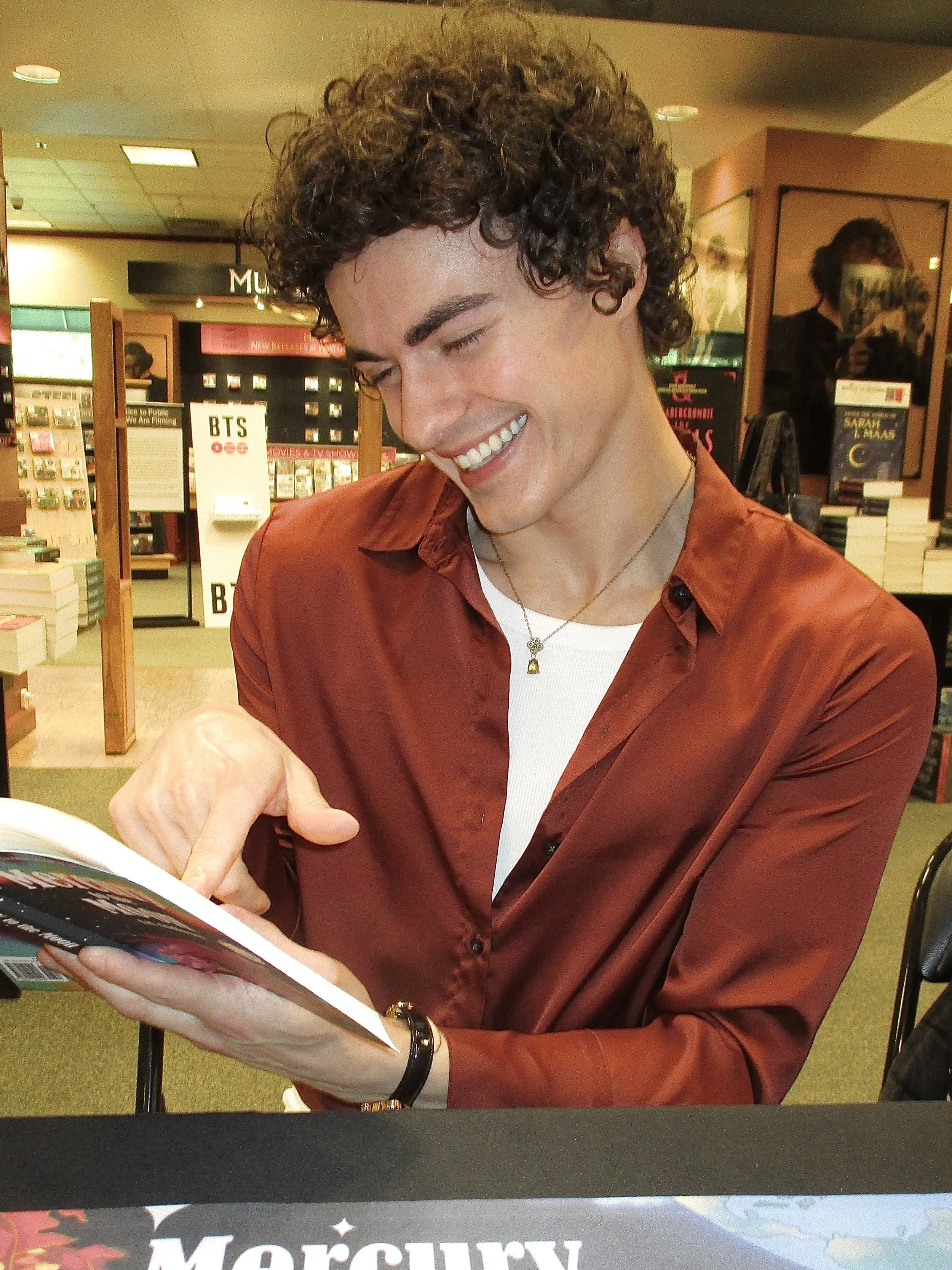 jq gagliastro book signing barnes and noble marlton nj new jersey Mercury to the Moon J.Q. Gagliastro barnes &amp; noble fantasy book indie bestseller