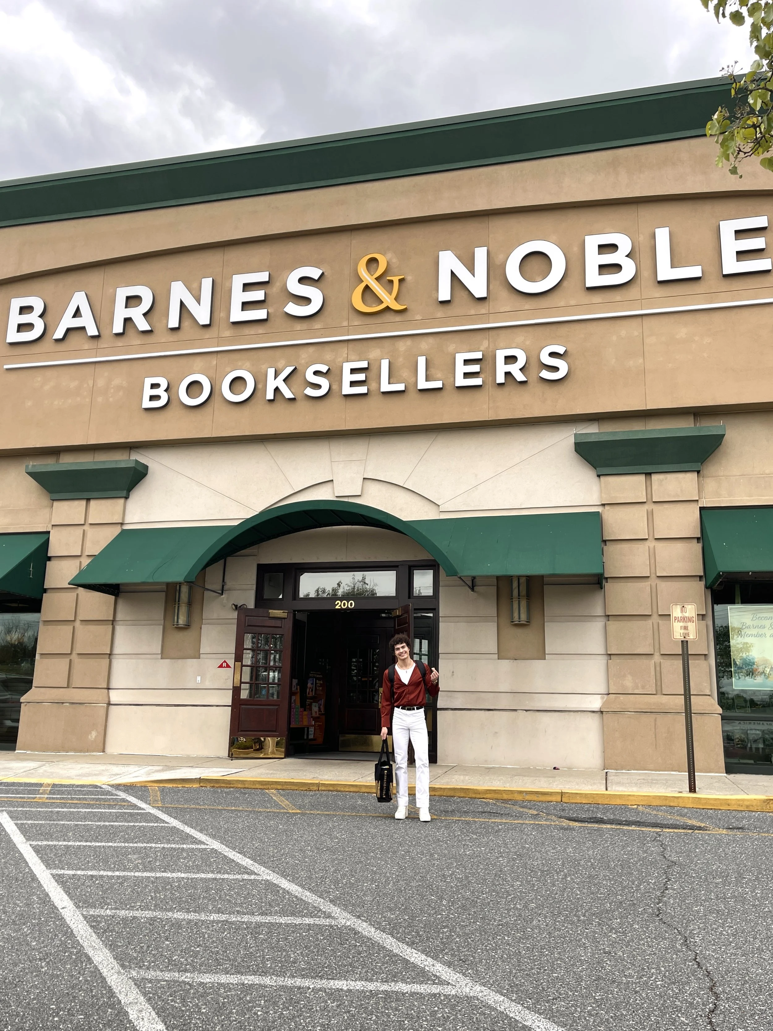 jq gagliastro book signing barnes and noble marlton nj new jersey Mercury to the Moon J.Q. Gagliastro barnes &amp; noble fantasy book indie bestseller
