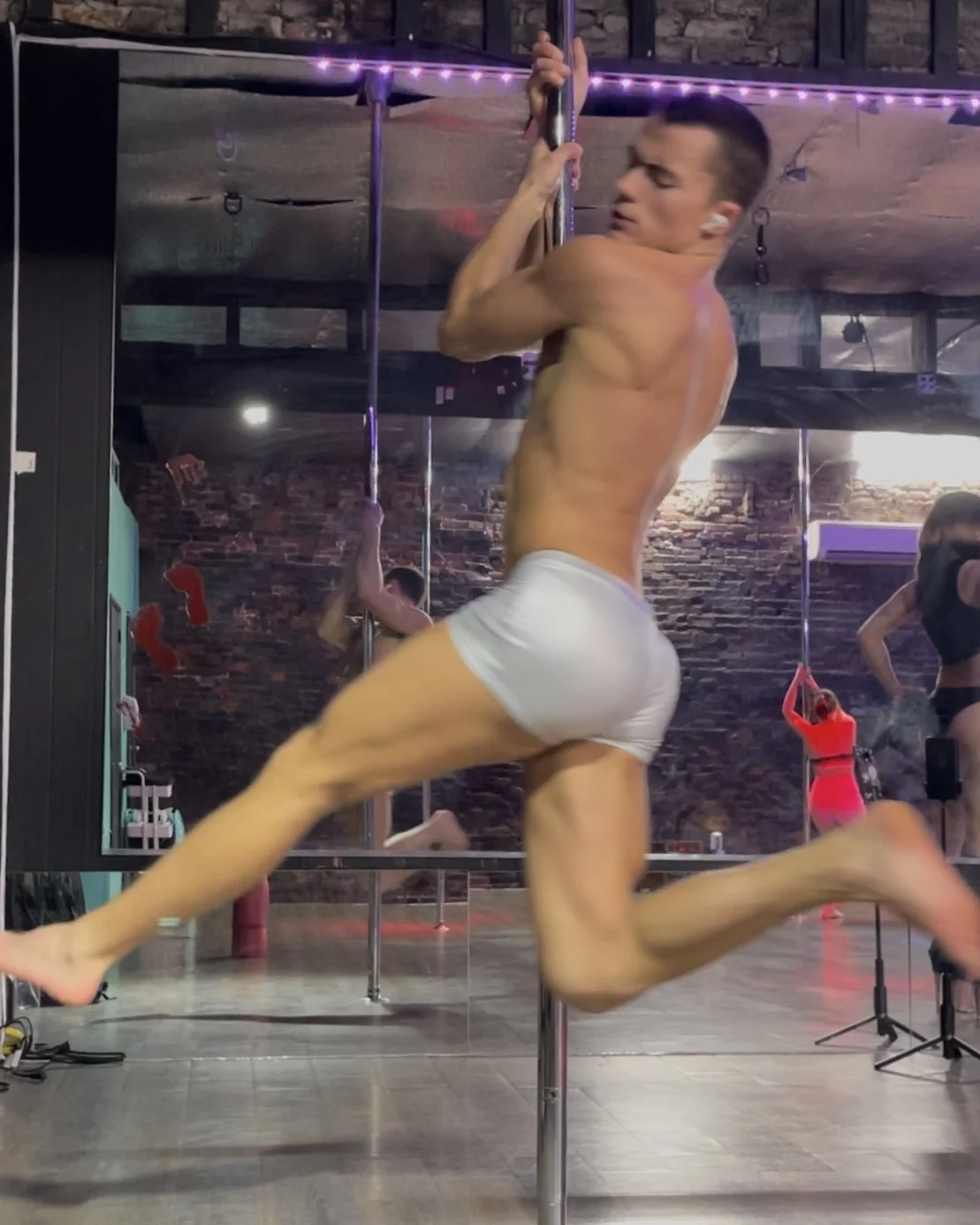 gay male stripper pole dancer in Philly striptease J.Q. Gagliastro