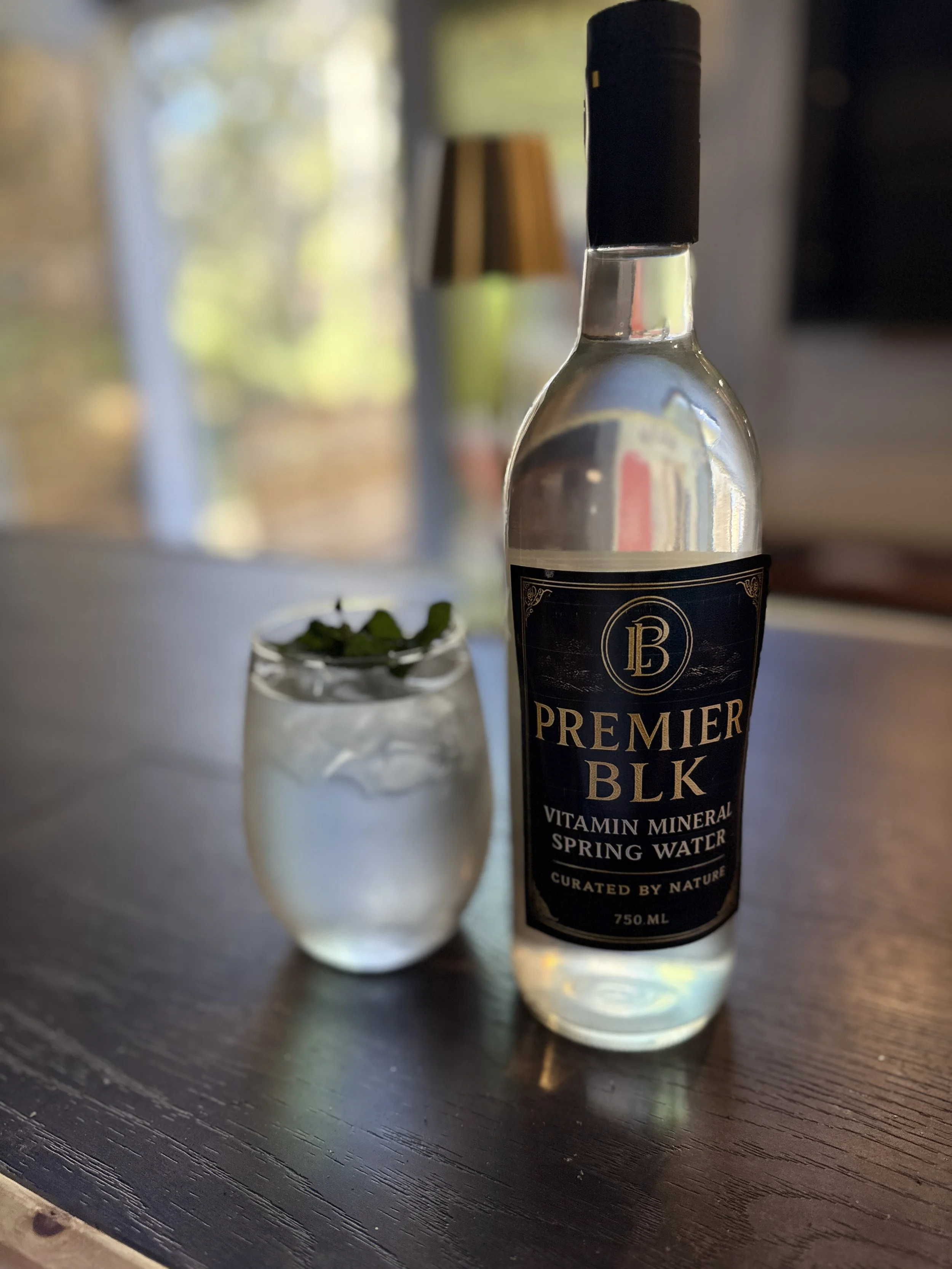 Premier Blk Vitamin Mineral Water