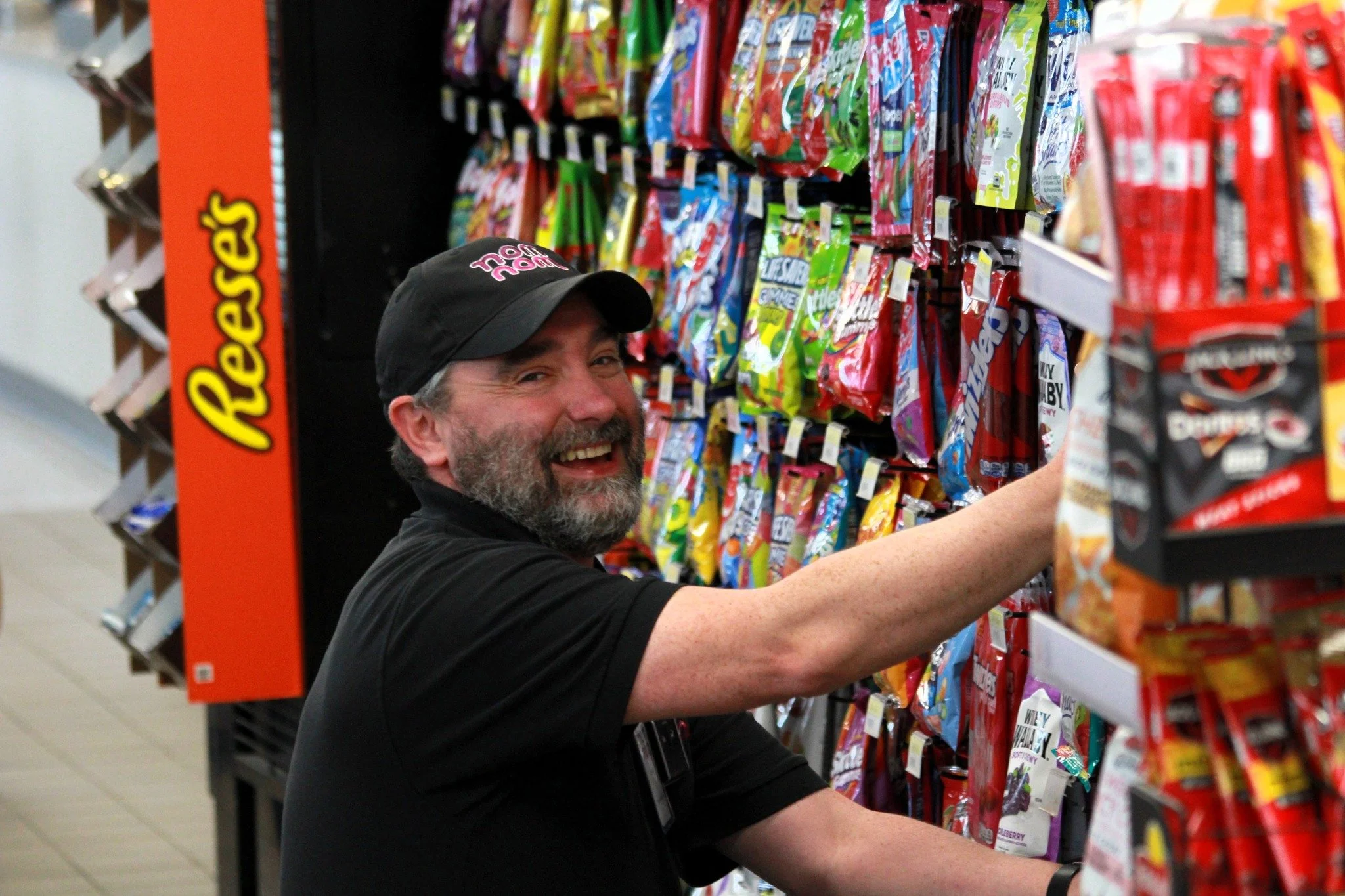 Need a little boost to get through Tuesday? We&rsquo;ve got the candy aisle covered. 🍫🍬

#TuesdayTreat #FuelYourDay #TreatYourself #nomnomrewards