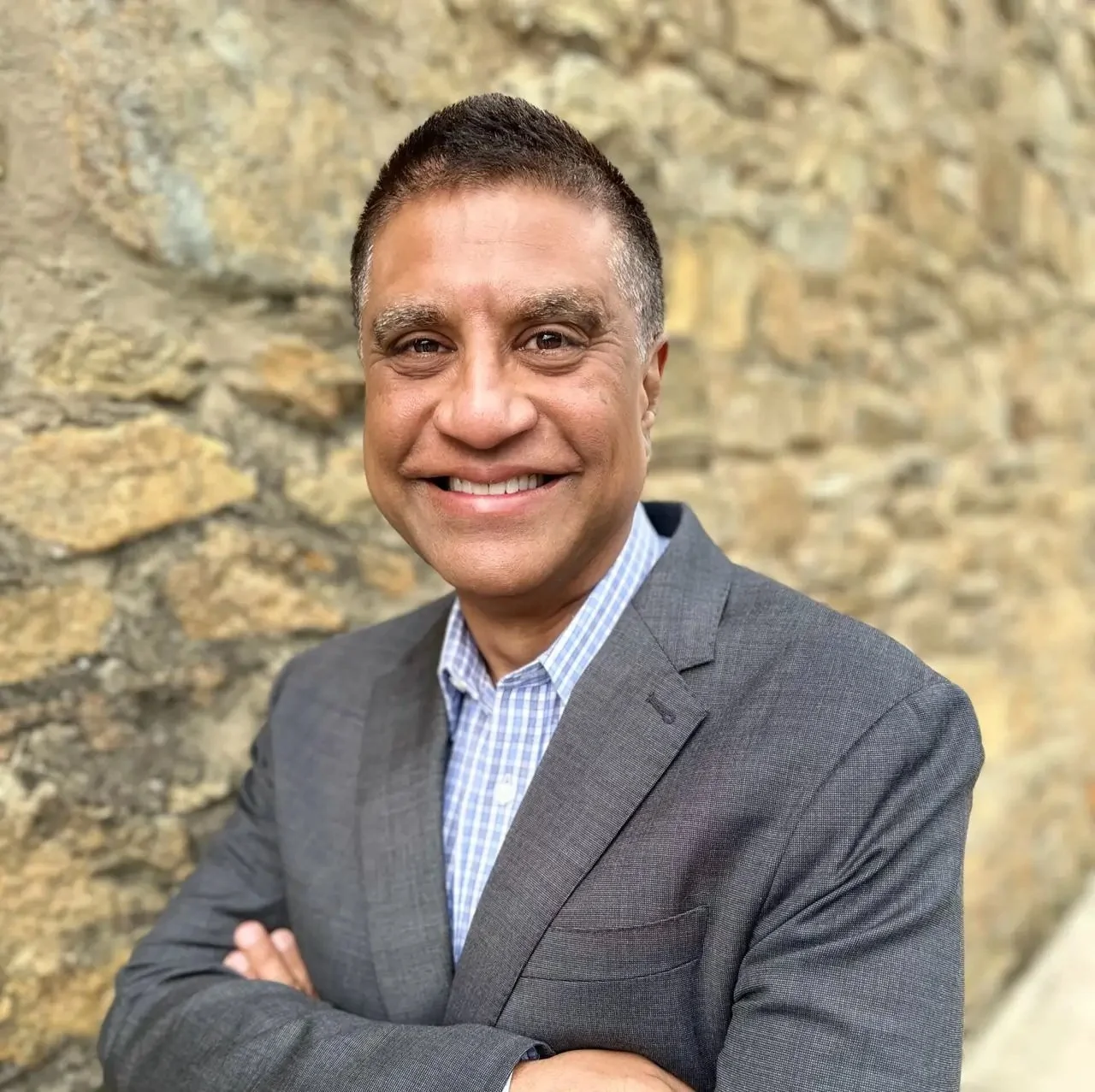 Using AI to Scale Your Business with Mohan Rao of Knownwell