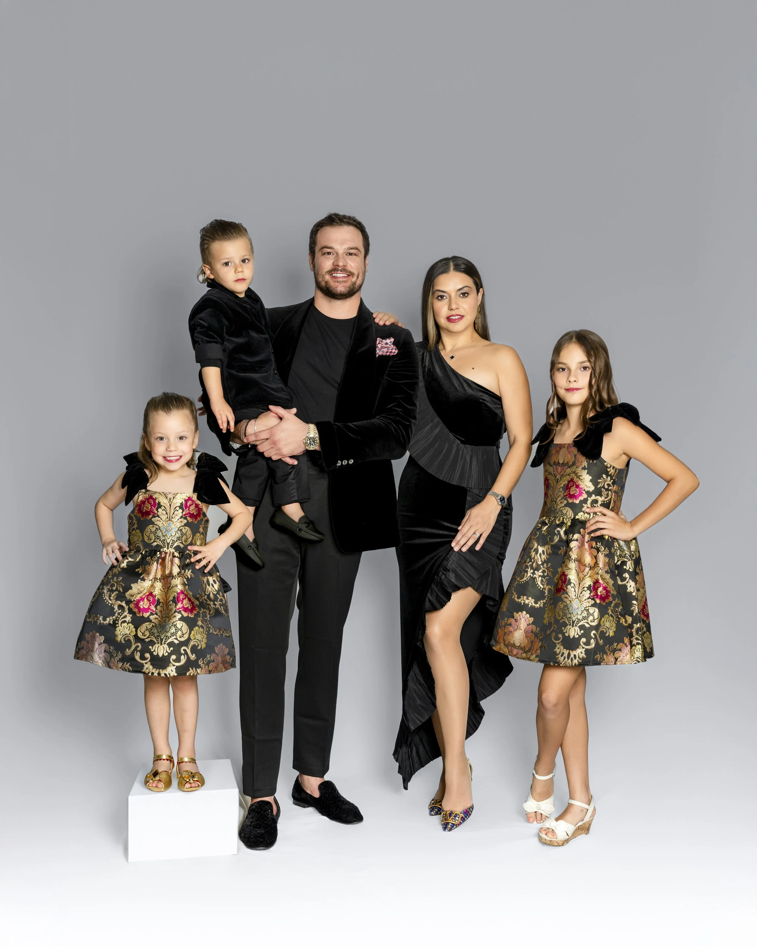 Editorial family imagery designed to feel timeless, polished, and deeply personal.