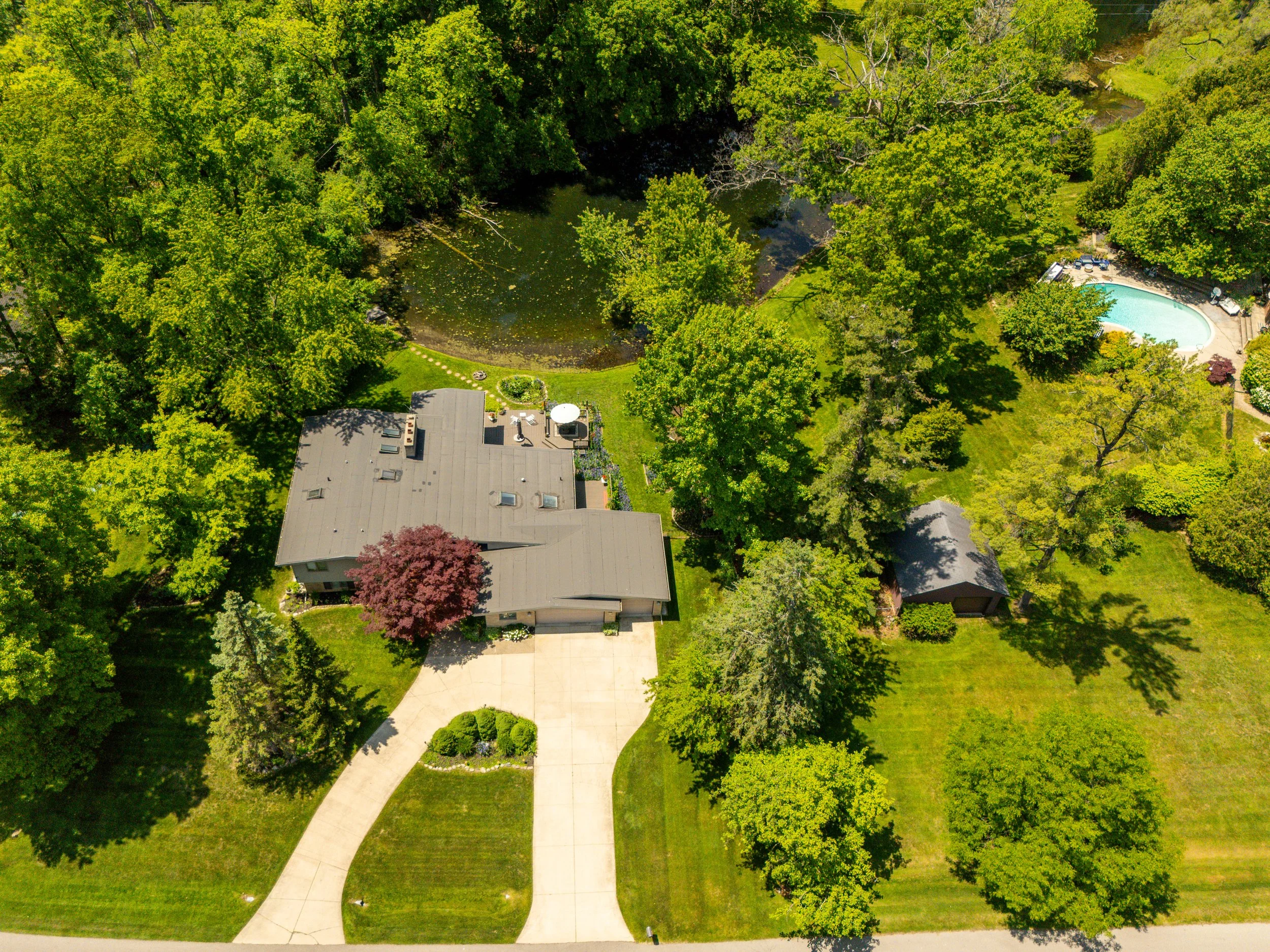 30239-Hickory-Ln-Franklin-mi-united-states_47.jpg