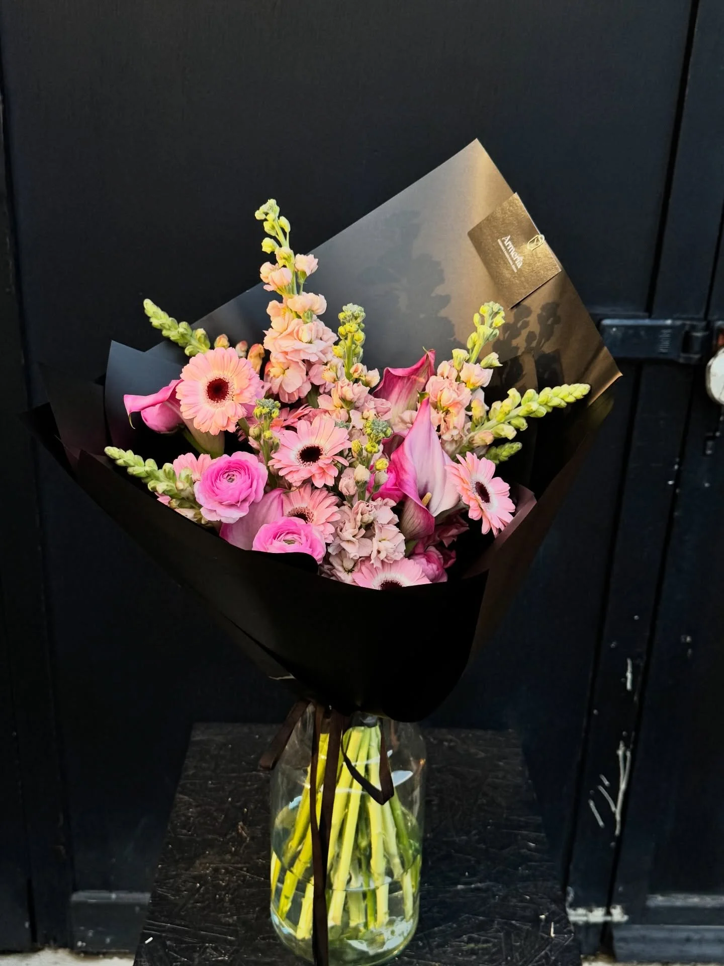 Pretty in pink 💗

#norfolkflorist #floraldesign #attleboroughflorist